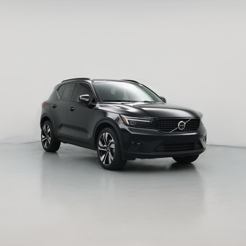 2025 Volvo XC40 B5 Ultra Dark Theme