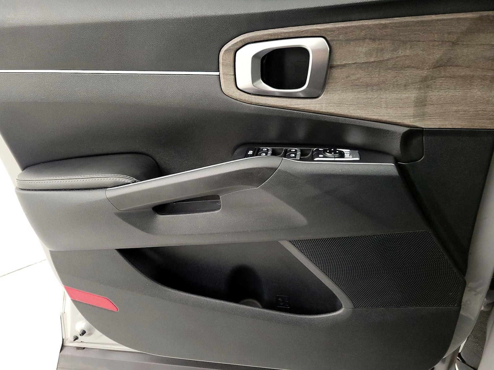 2023 Kia Sorento EX - Photo 13