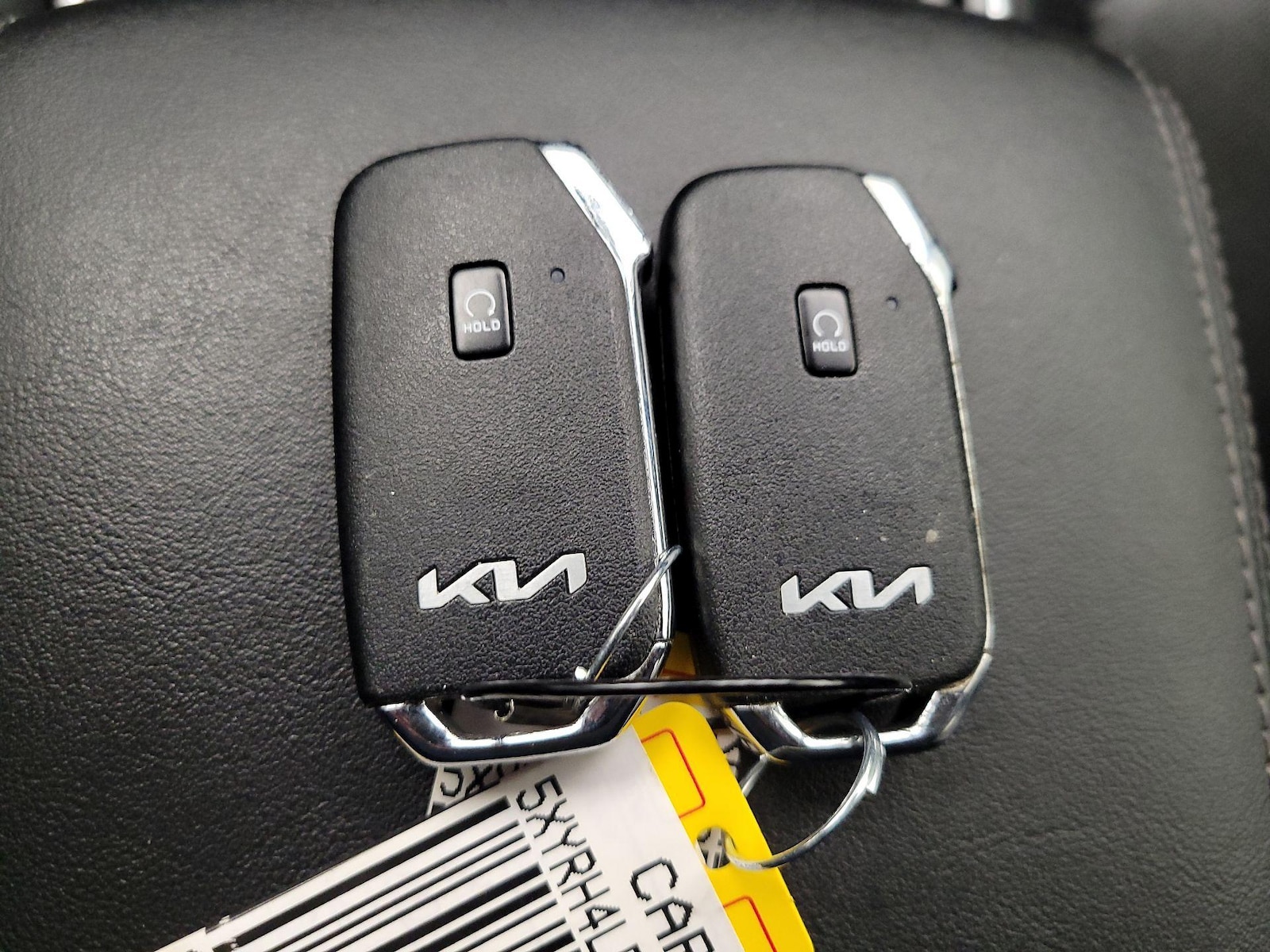 2023 Kia Sorento EX - Photo 25