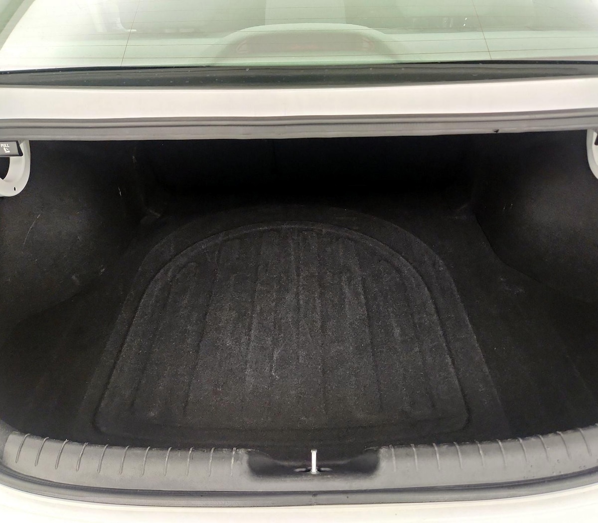 Trunk/Cargo (Seats Up)