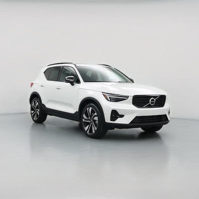 2026 Volvo XC40 B5 Ultra