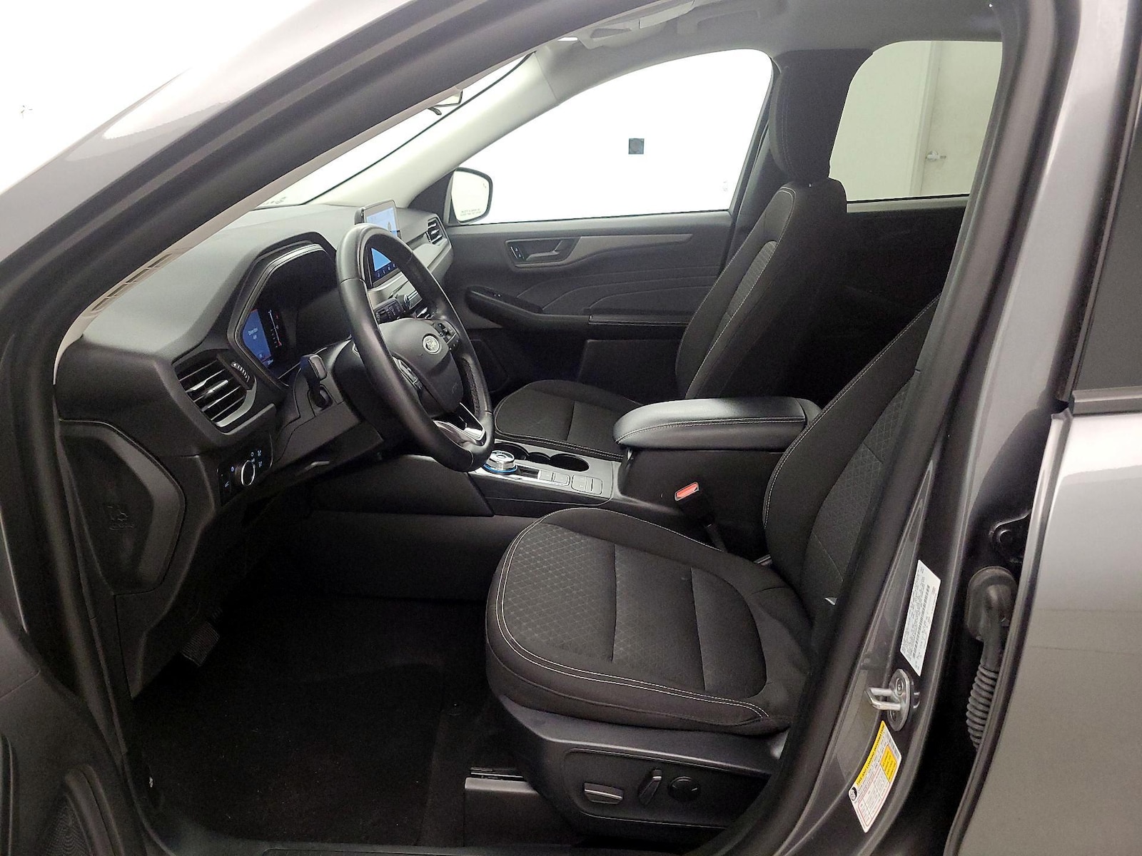 Power Seat(s) & Side Airbags