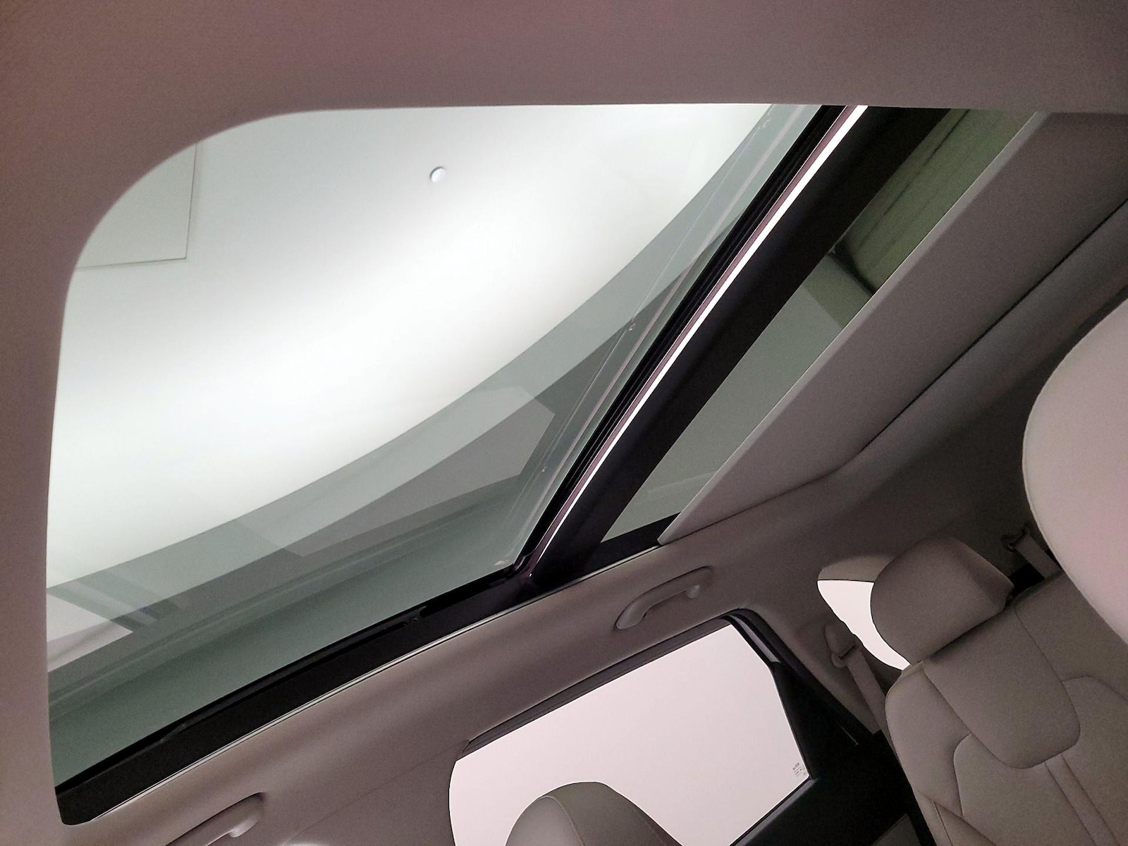 Panoramic Sunroof
