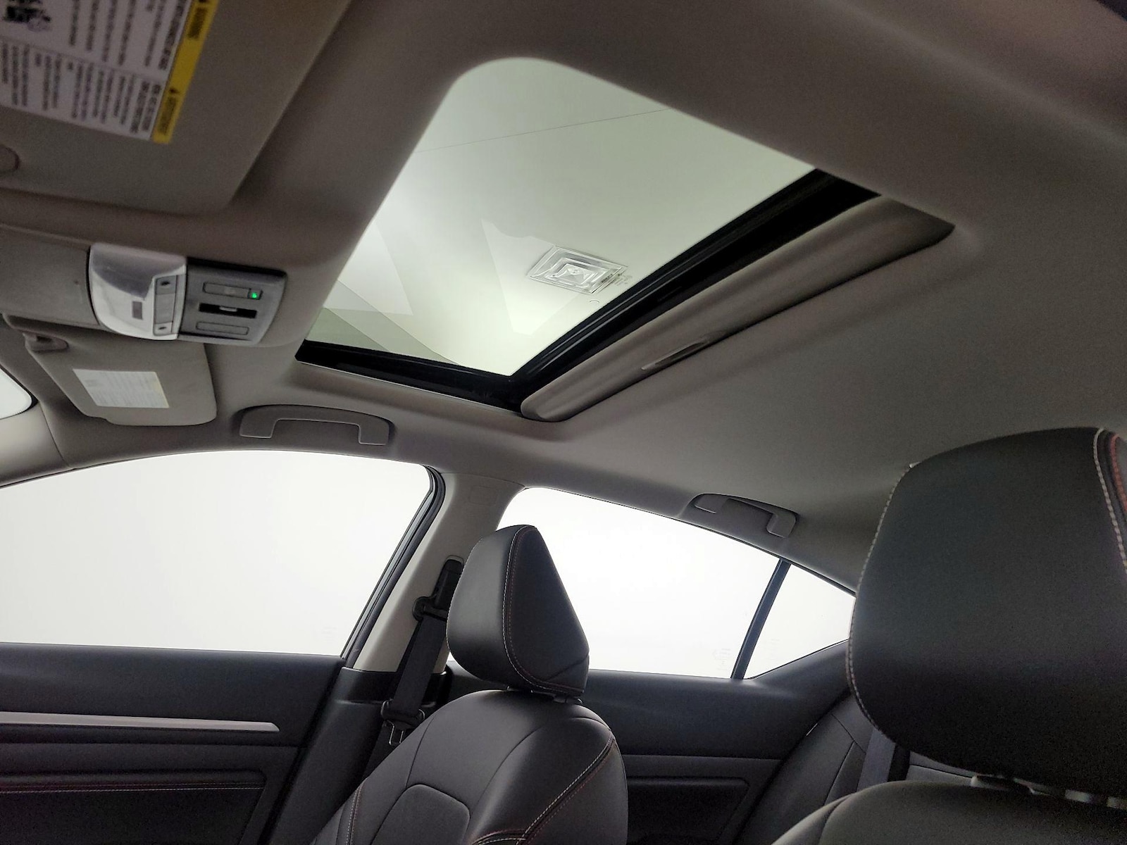 Sunroof(s) & Overhead Airbags