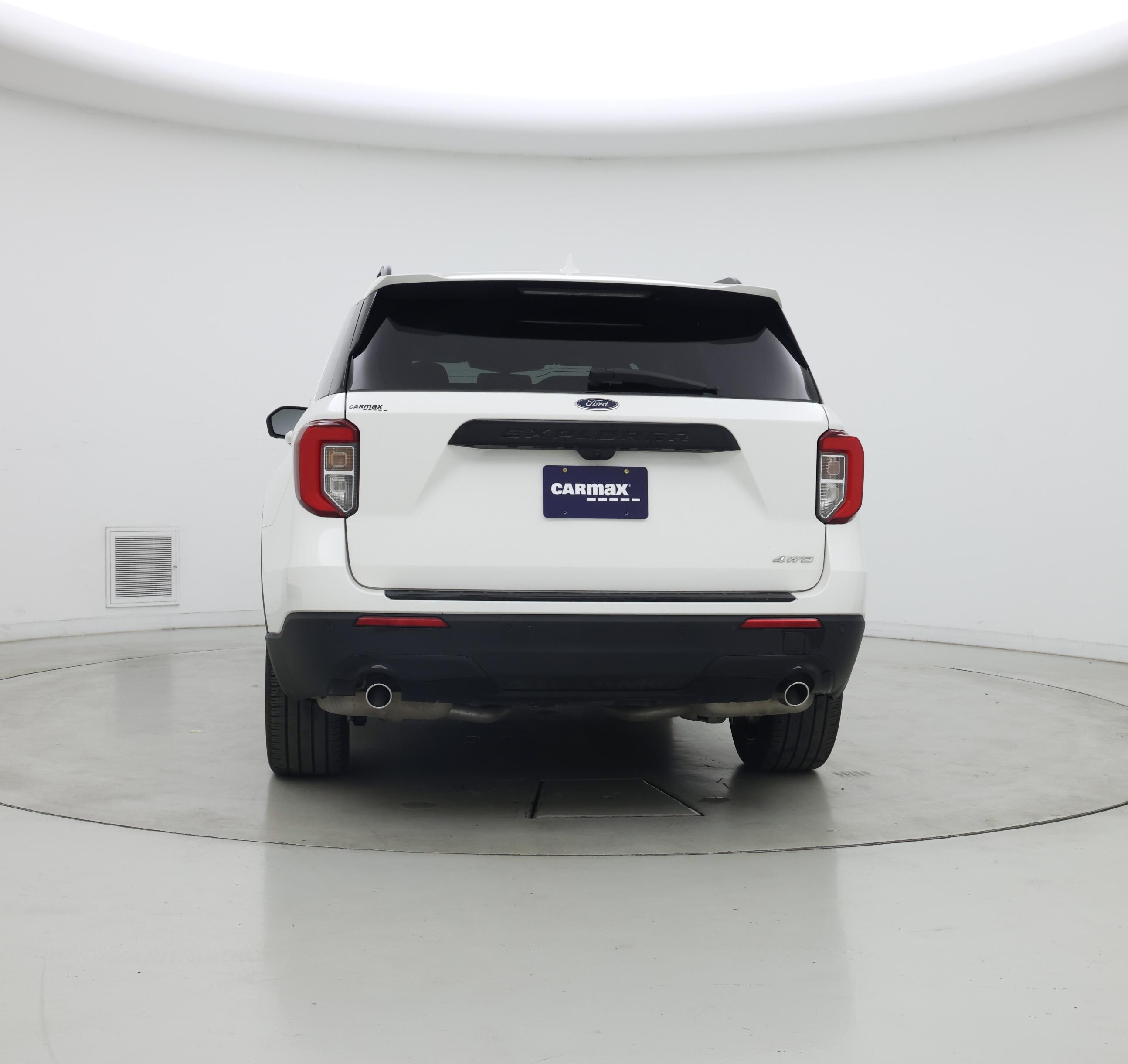Thumbnail: 2023 Ford Explorer - 6