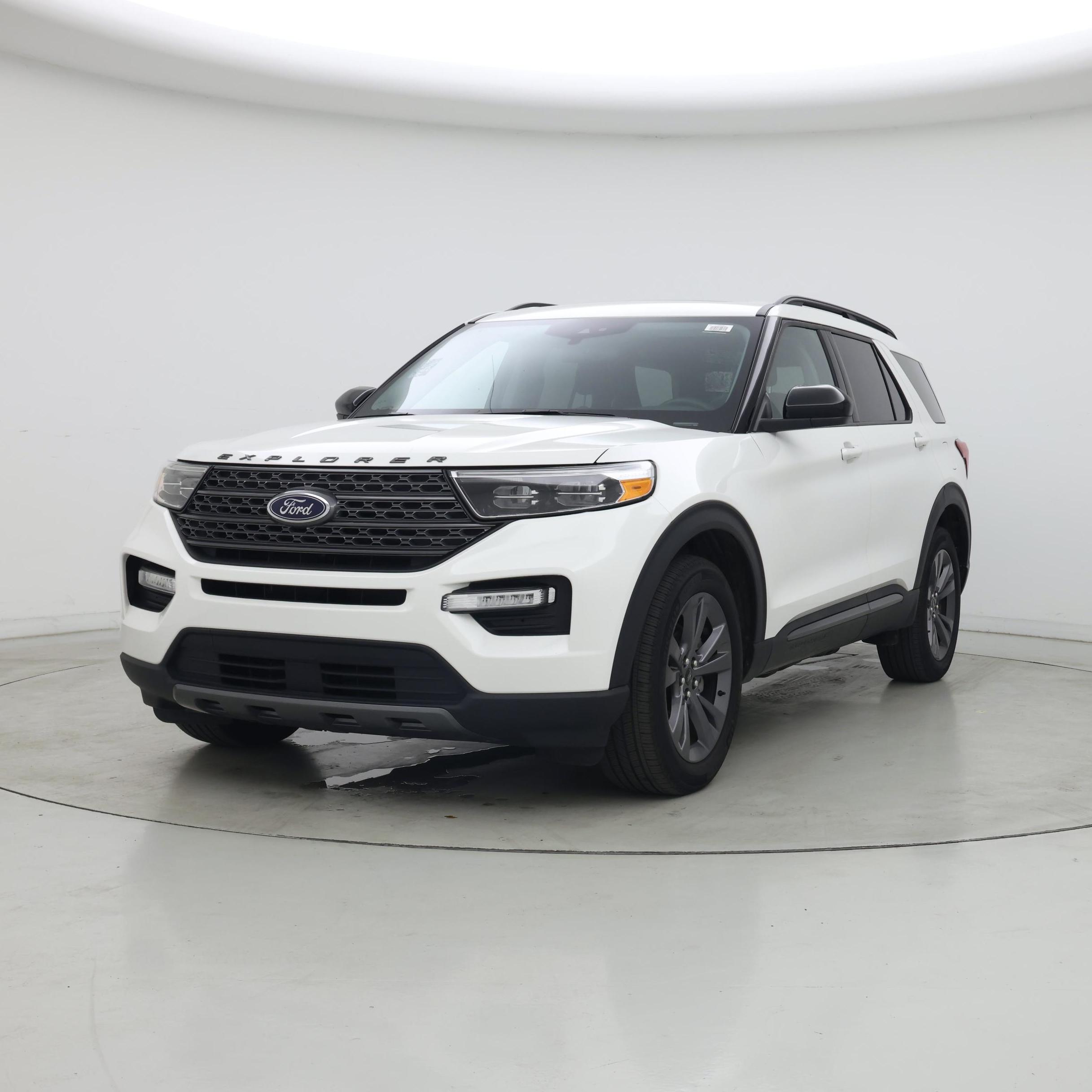 Thumbnail: 2023 Ford Explorer - 4