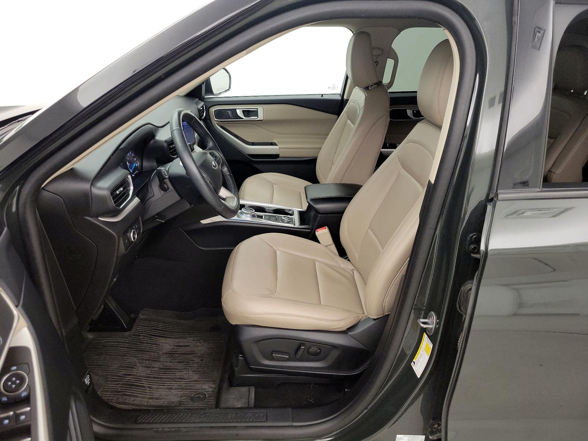 Thumbnail: 2023 Ford Explorer - 11