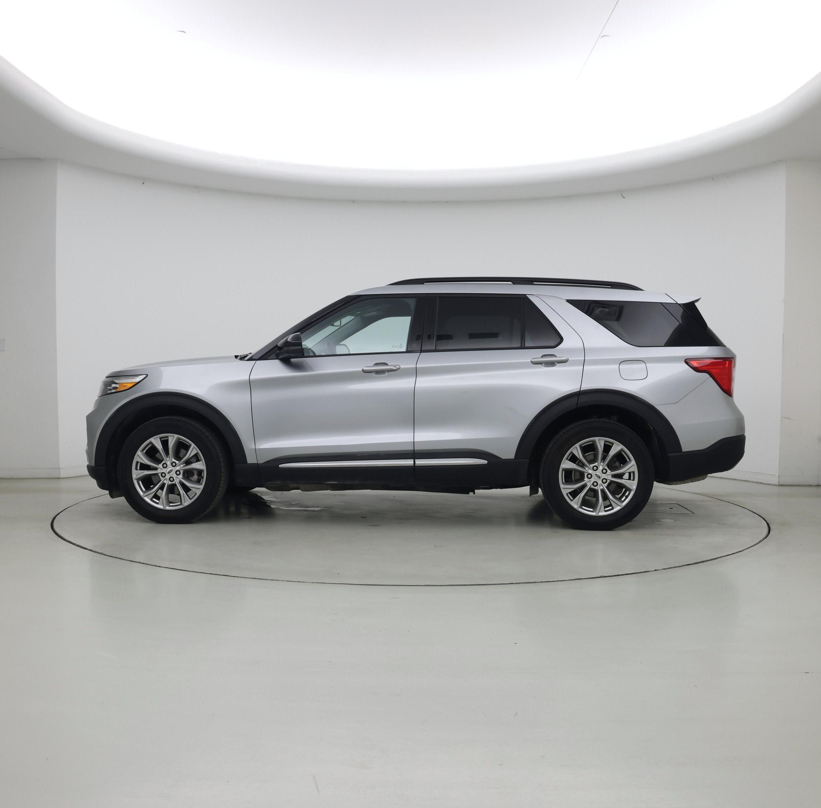 Thumbnail: 2024 Ford Explorer - 3