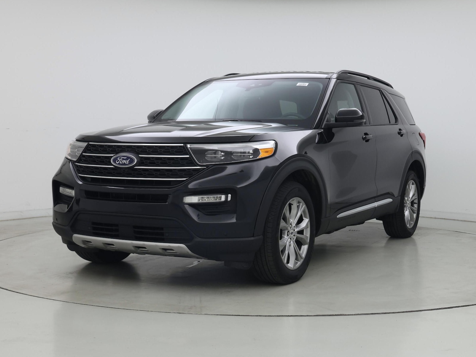 2024 Ford Explorer XLT - Photo 5