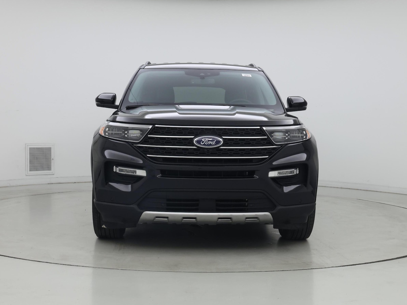 2024 Ford Explorer XLT - Photo 6