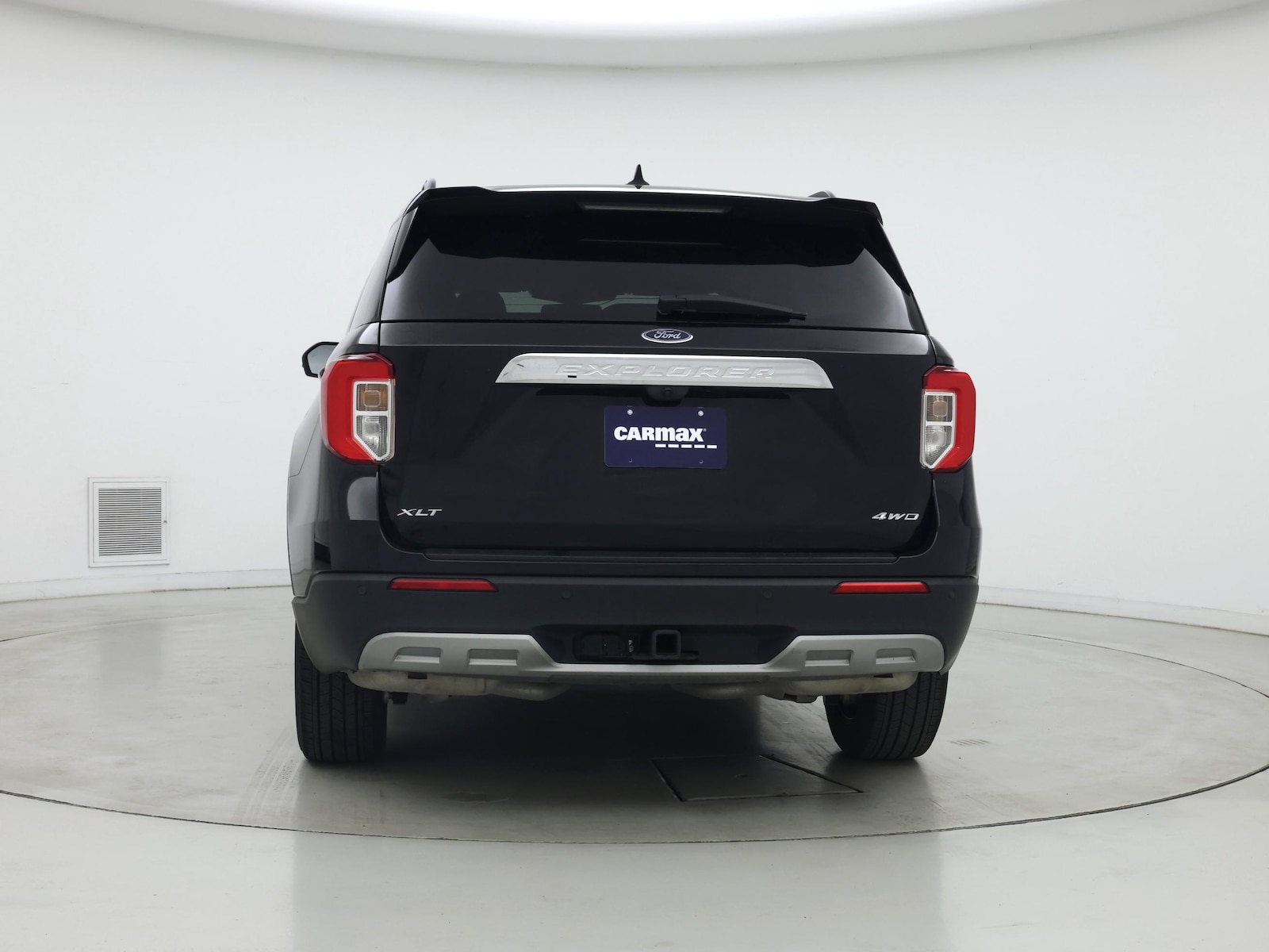2024 Ford Explorer XLT - Photo 7