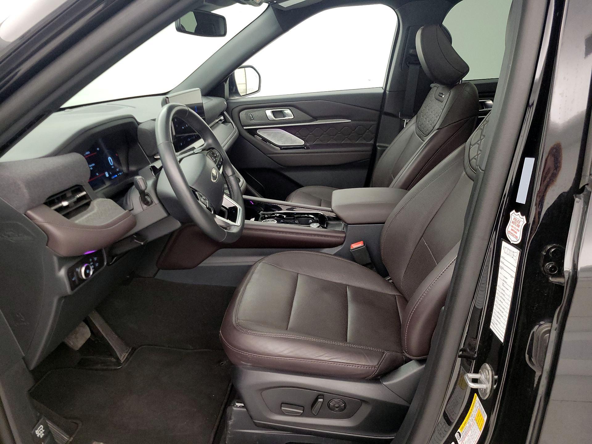 Thumbnail: 2025 Ford Explorer - 11