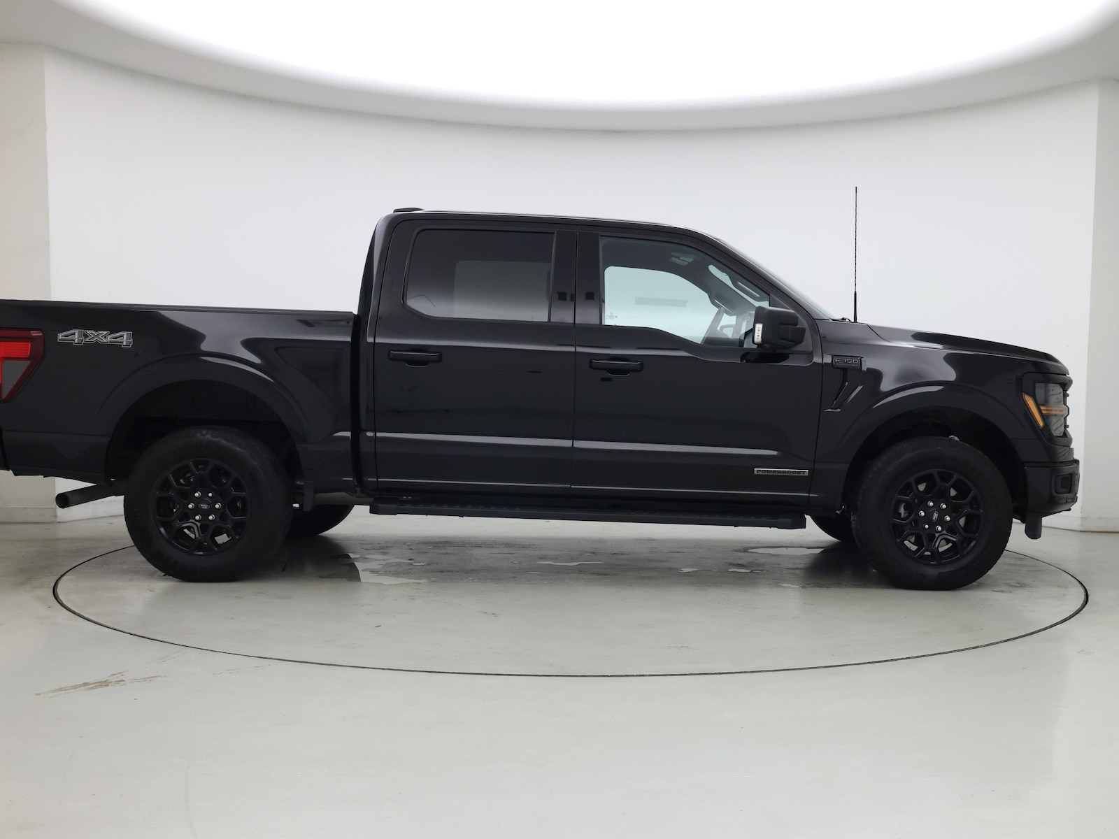 2024 Ford F-150 XLT - Photo 8