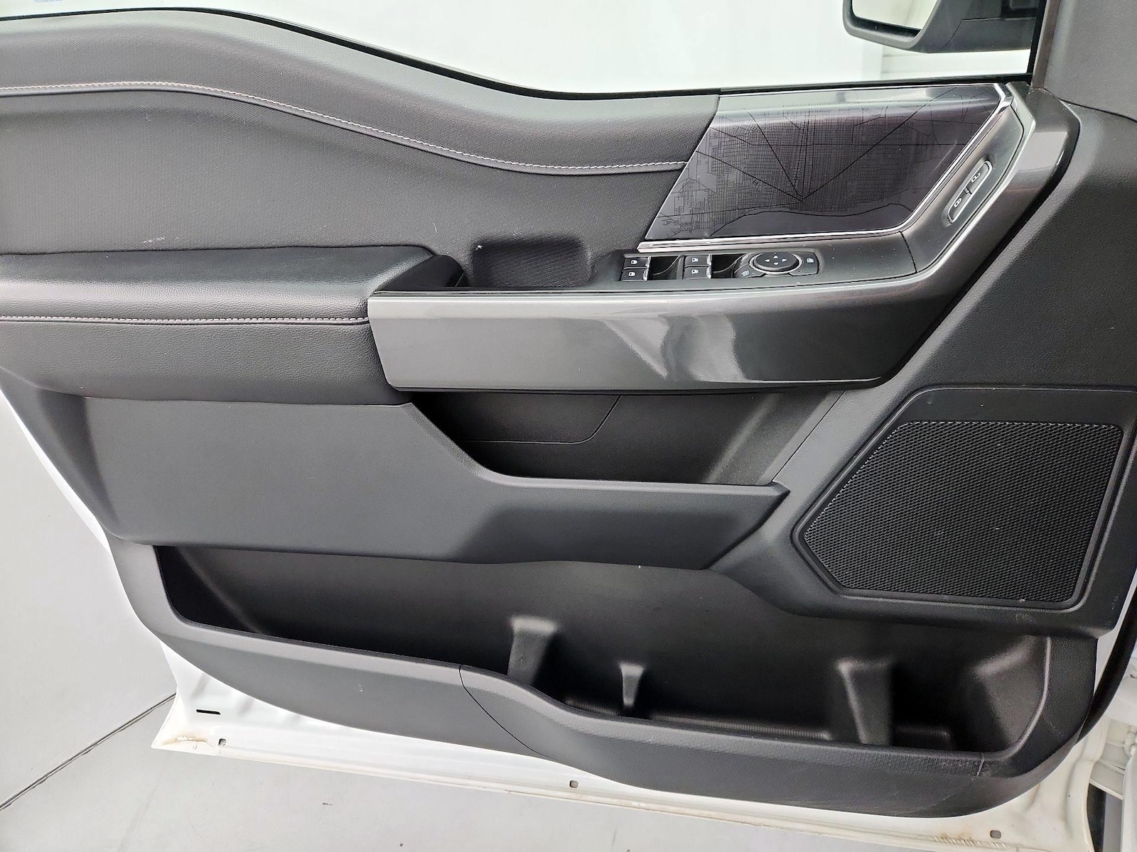 2023 Ford F-150 XLT - Photo 13