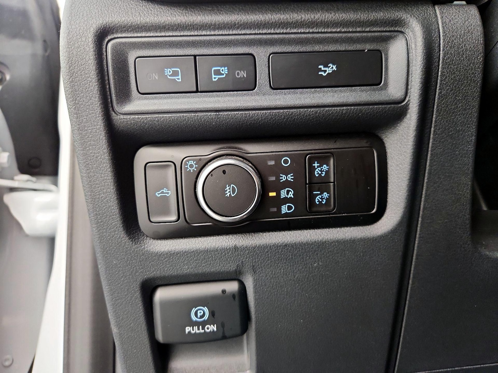 2023 Ford F-150 XLT - Photo 14