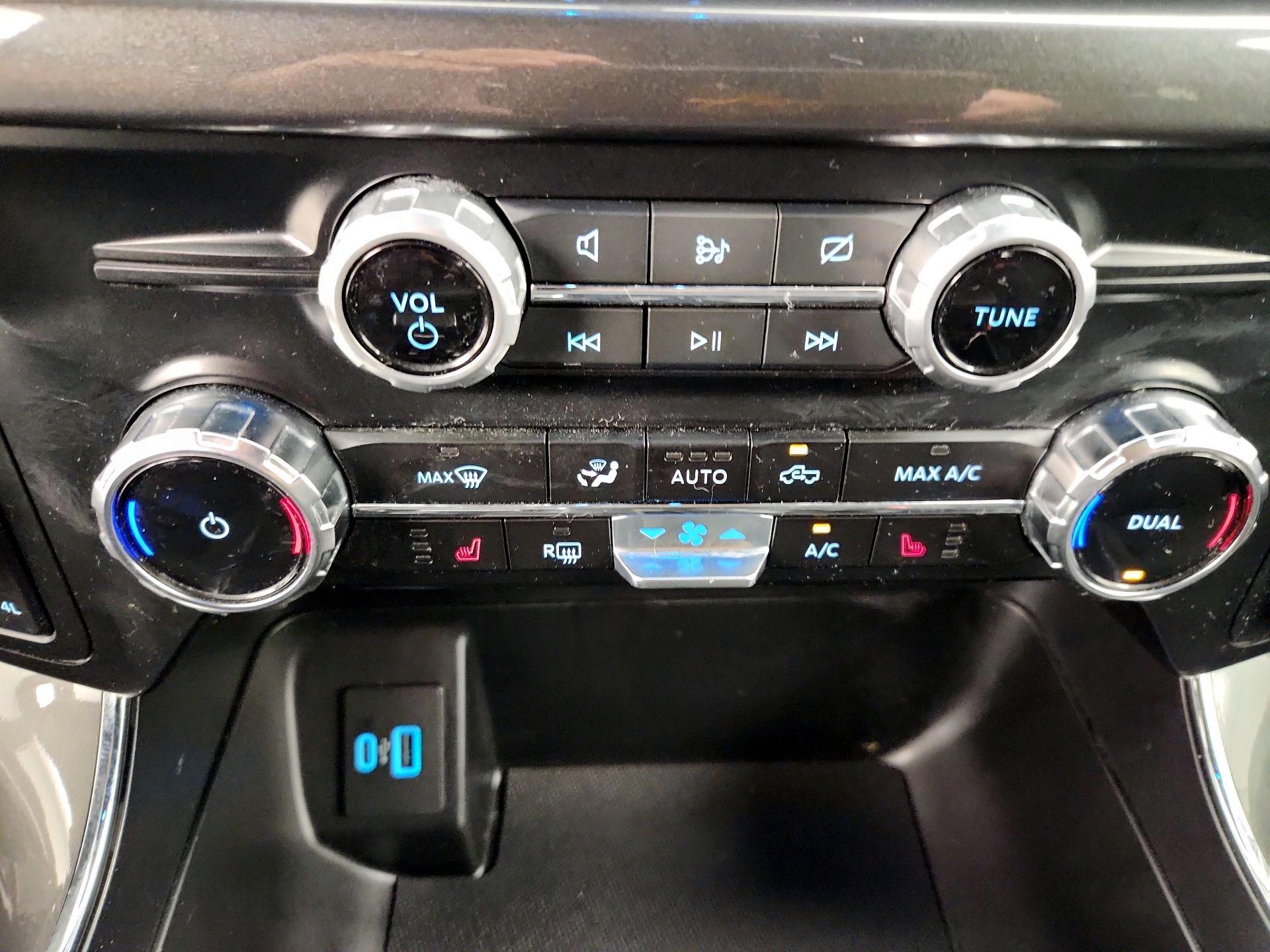 Thumbnail: 2023 Ford F-150 - 17