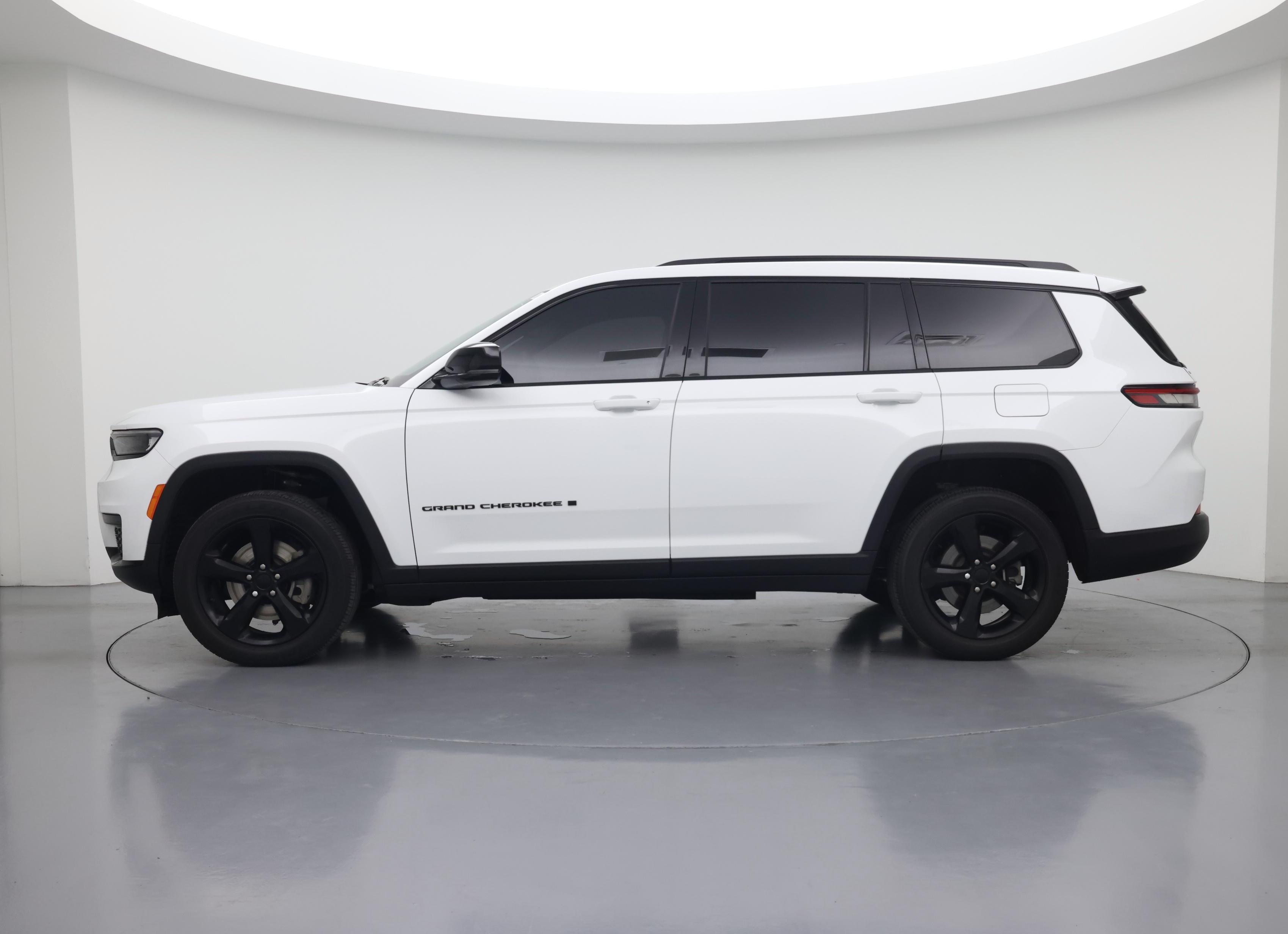 Thumbnail: 2023 Jeep Grand Cherokee L - 3