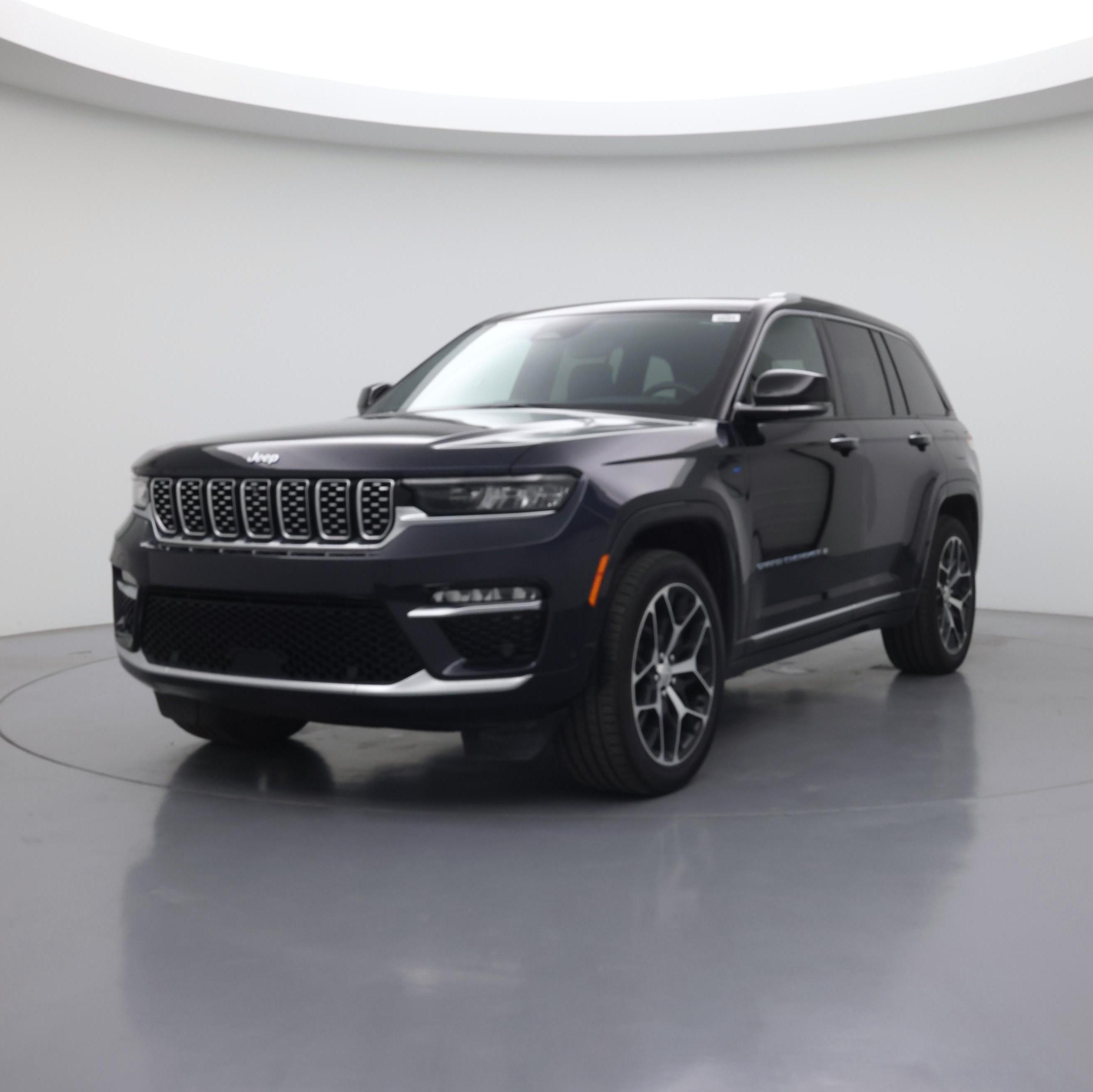 Thumbnail: 2022 Jeep Grand Cherokee - 4