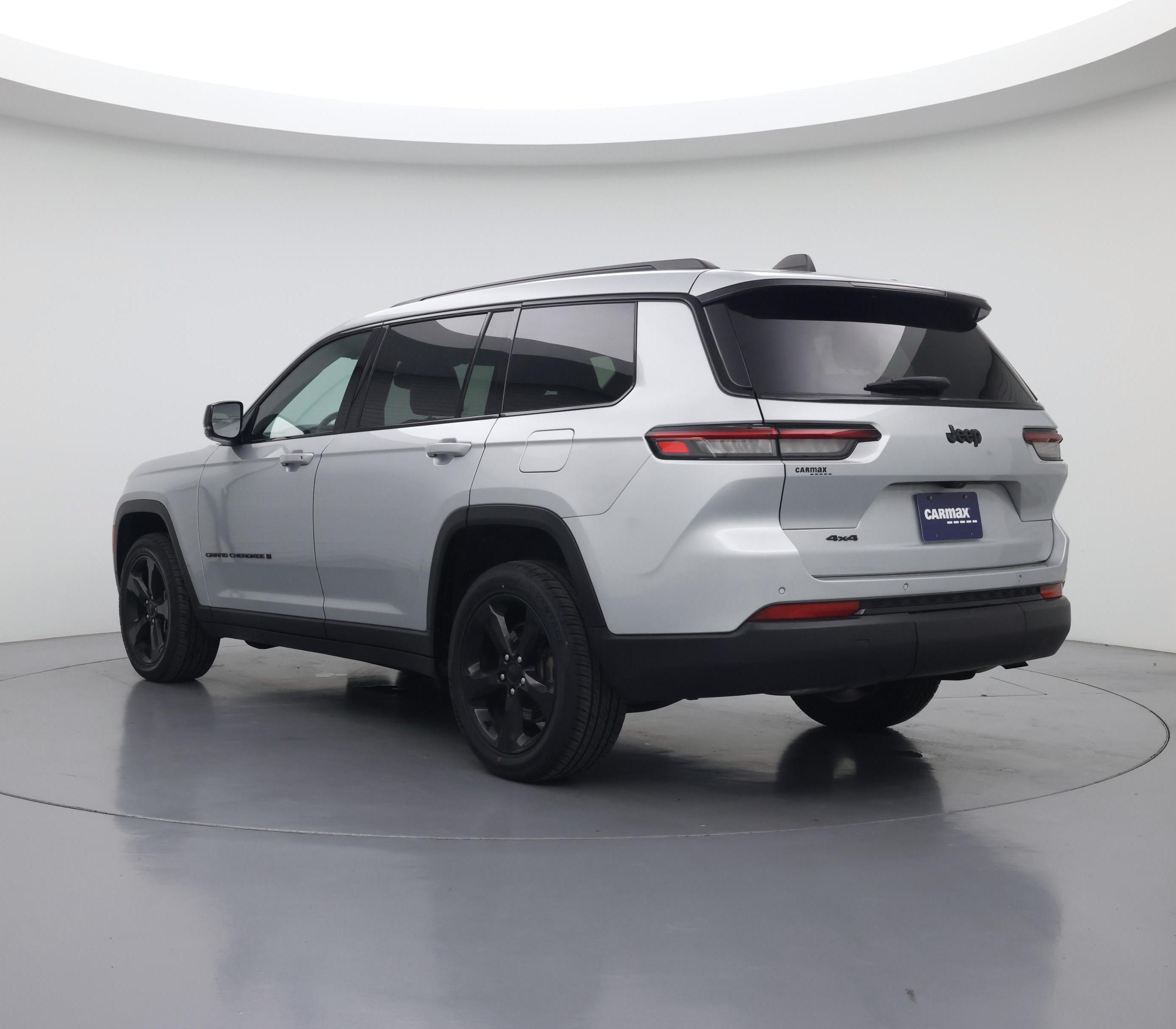 Thumbnail: 2023 Jeep Grand Cherokee L - 2