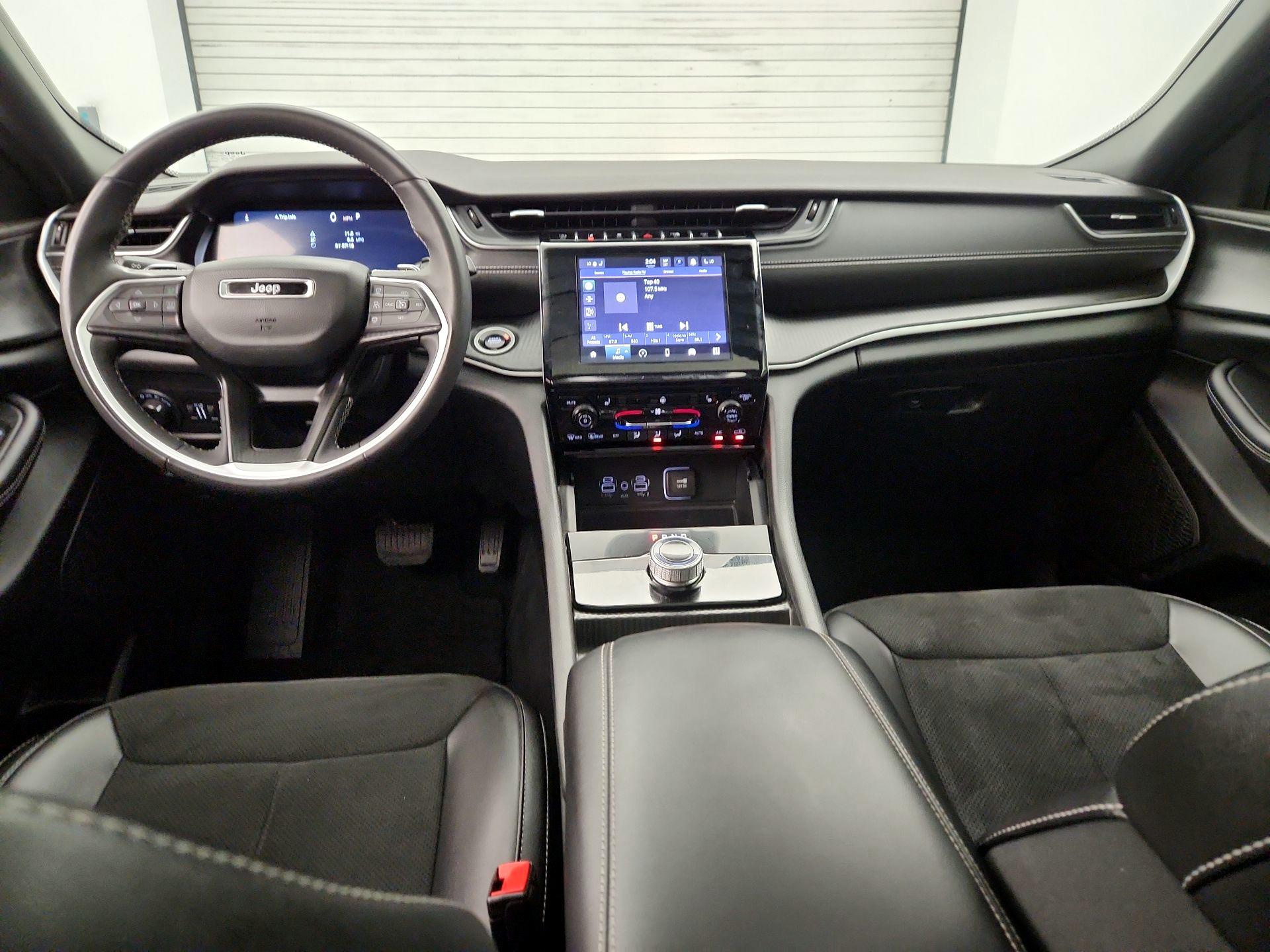 Thumbnail: 2024 Jeep Grand Cherokee - 9