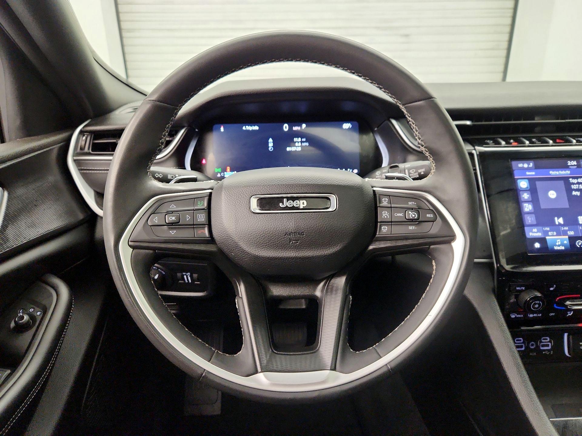 Thumbnail: 2024 Jeep Grand Cherokee - 10