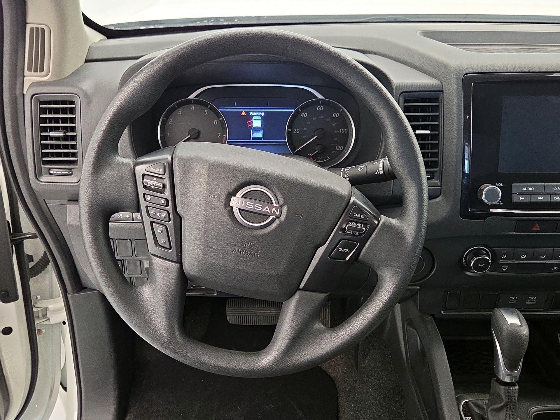 Thumbnail: 2022 Nissan Frontier - 10
