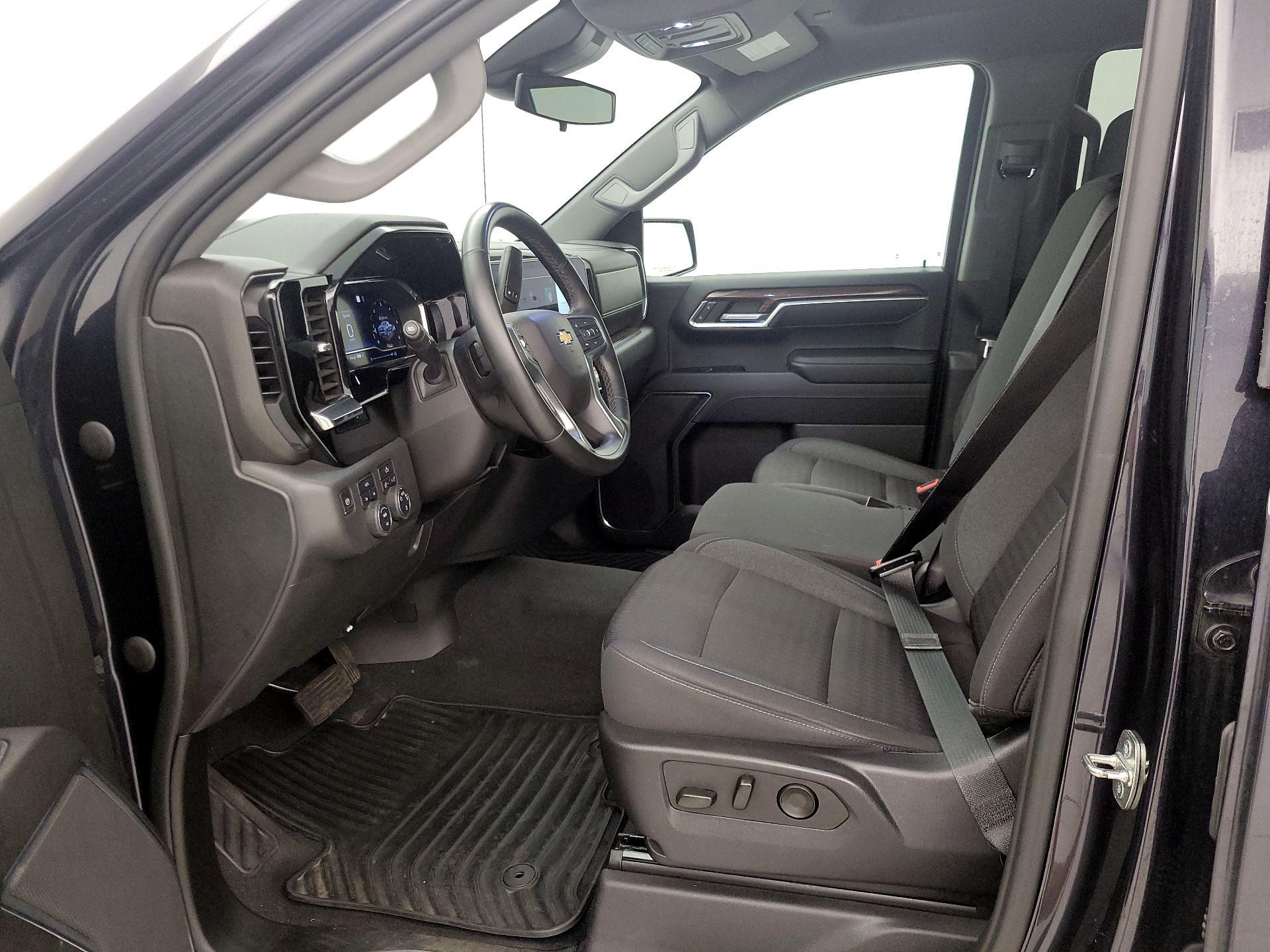 Thumbnail: 2023 Chevrolet Silverado 1500 - 11