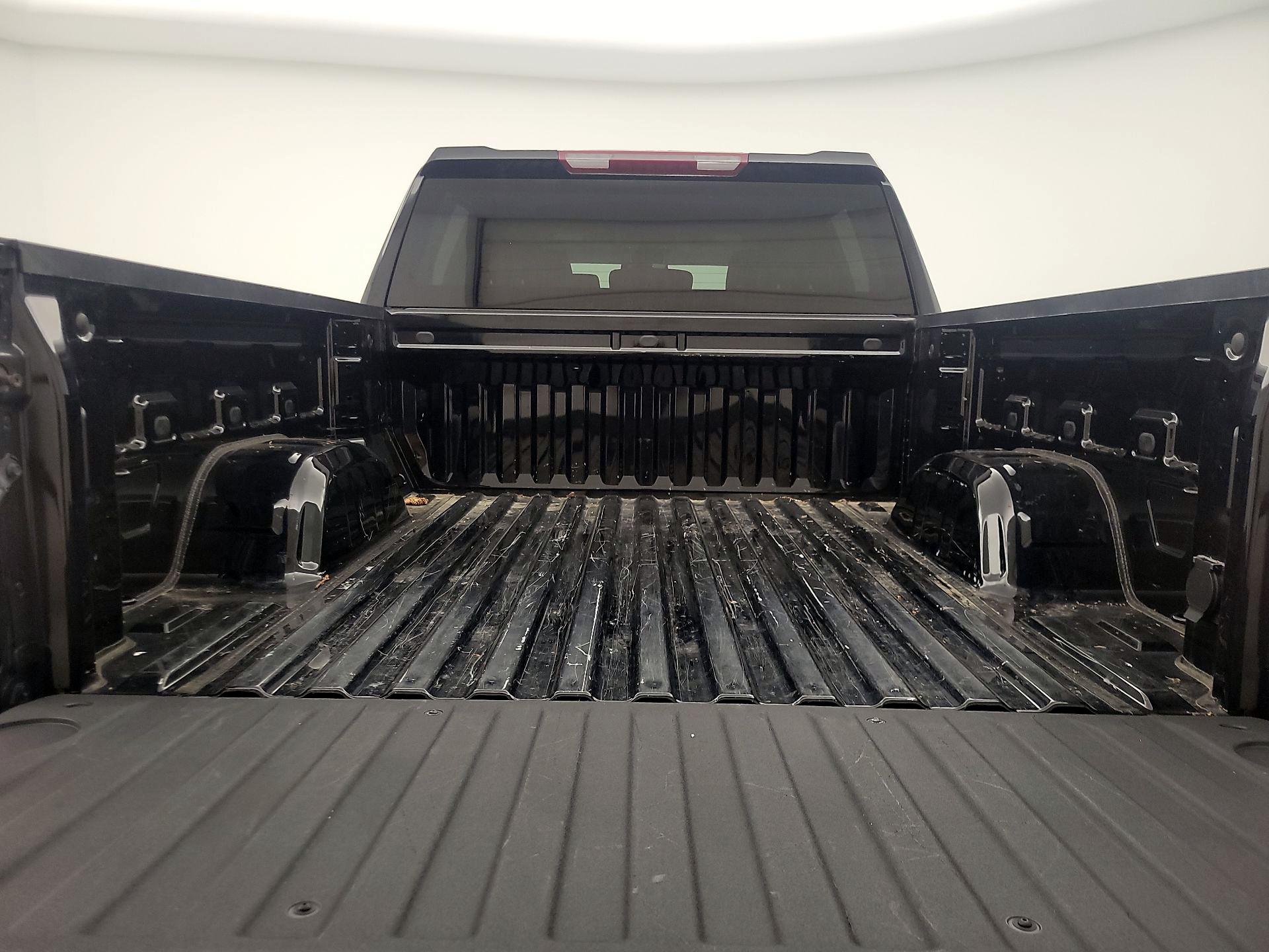 Thumbnail: 2023 Chevrolet Silverado 1500 - 20