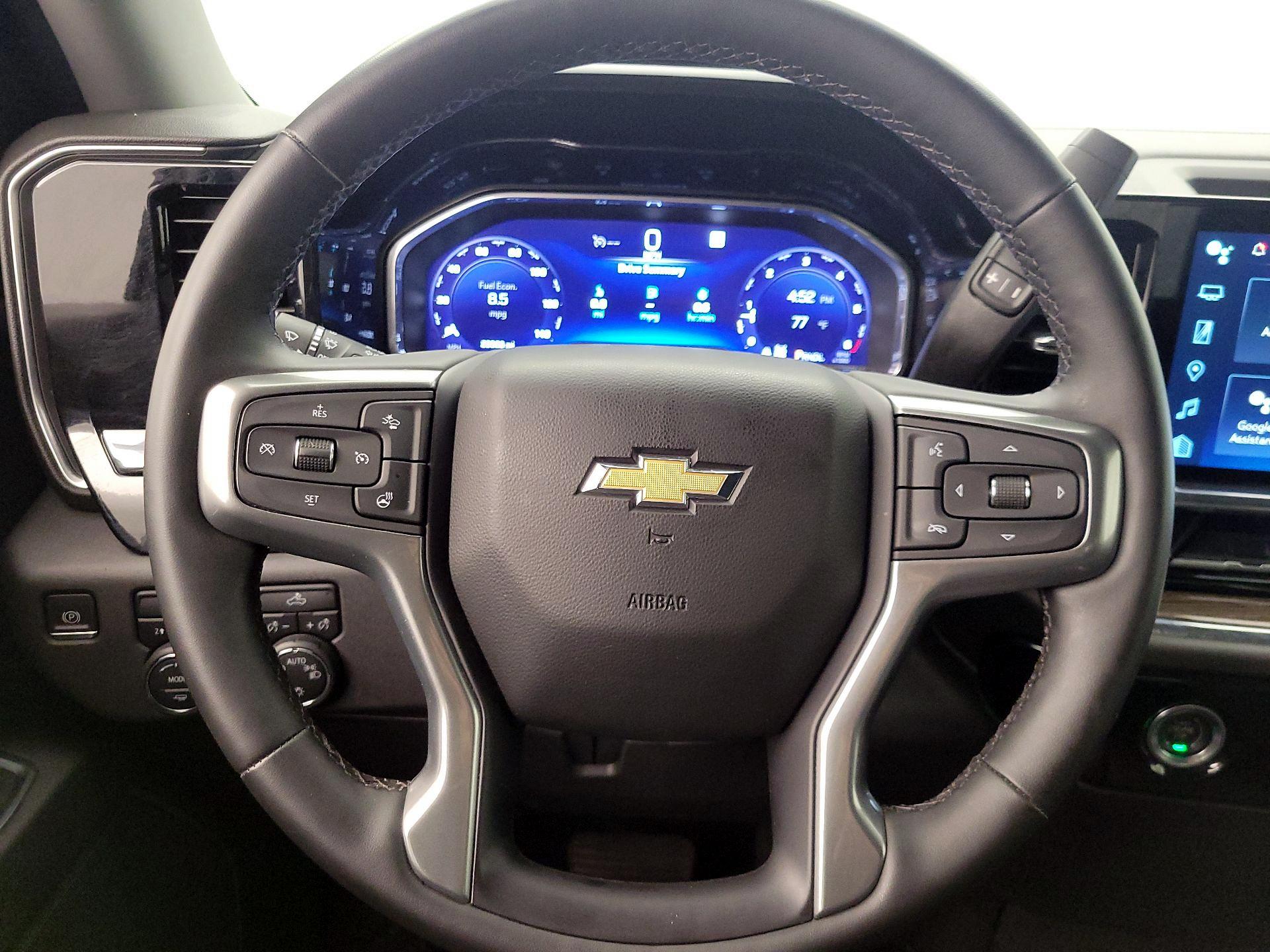 Thumbnail: 2023 Chevrolet Silverado 1500 - 10
