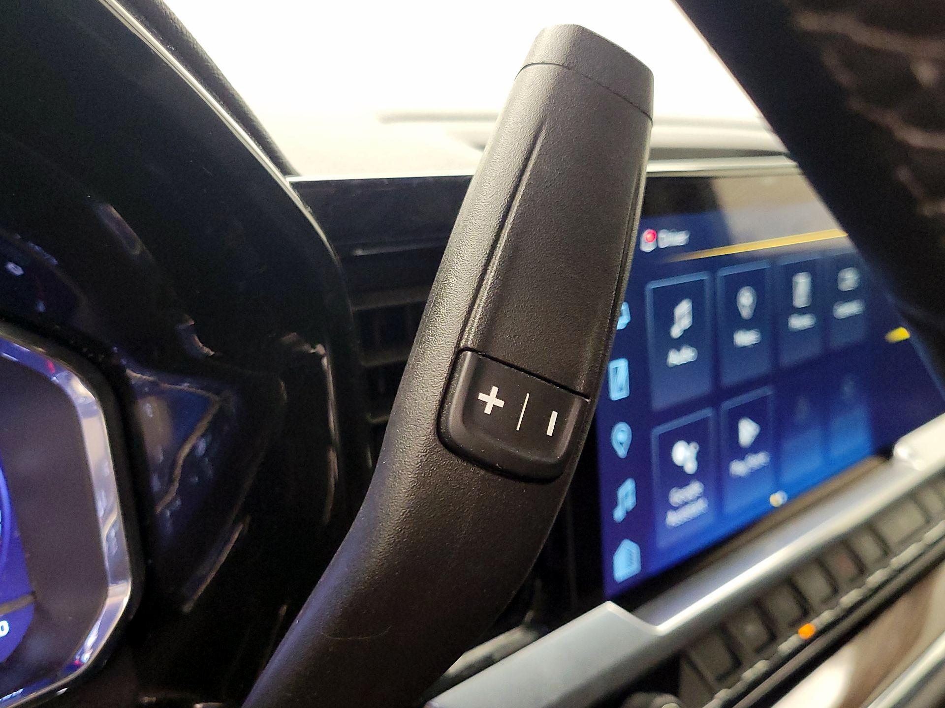 Thumbnail: 2023 Chevrolet Silverado 1500 - 17