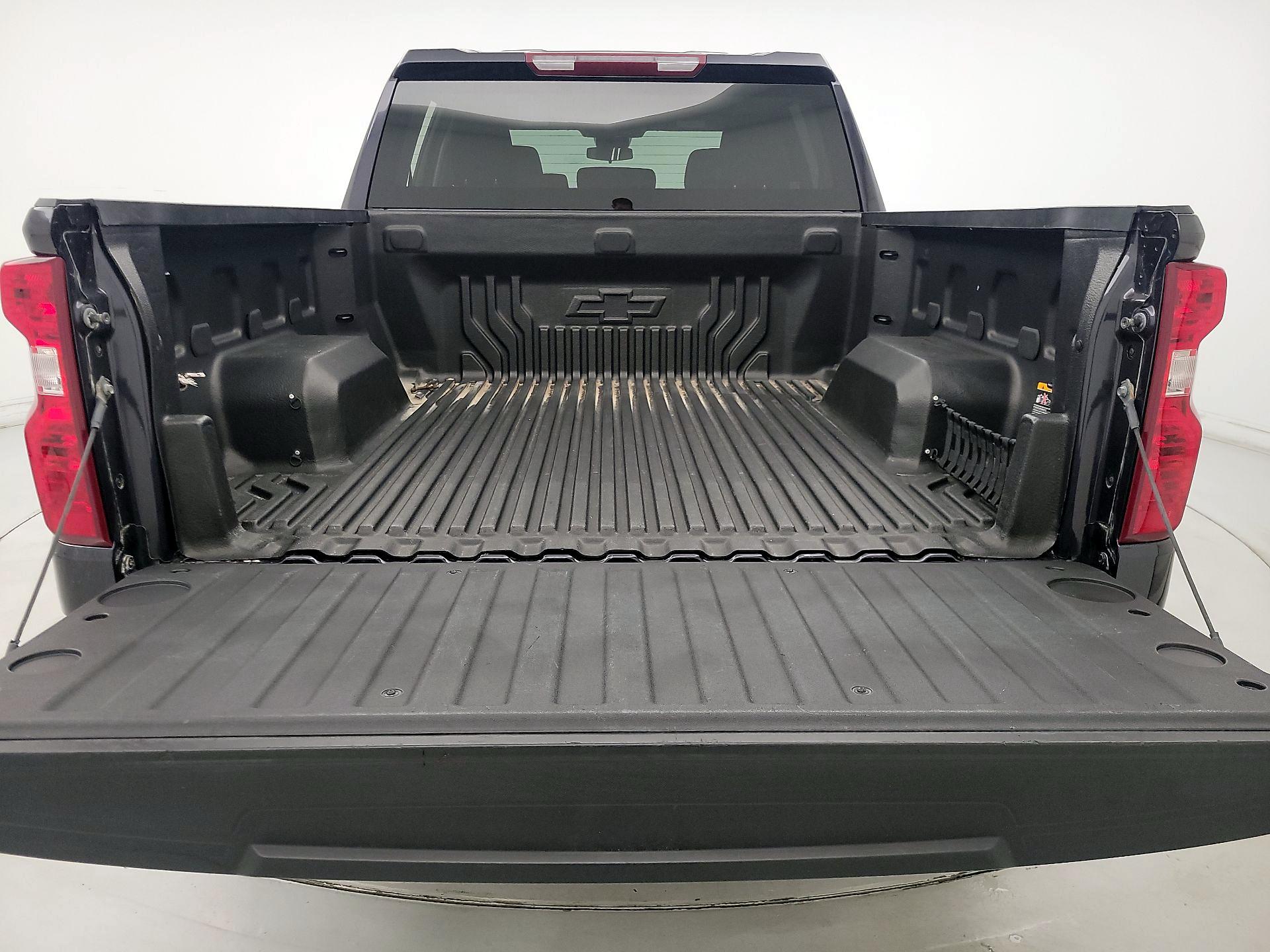 Thumbnail: 2023 Chevrolet Silverado 1500 - 20
