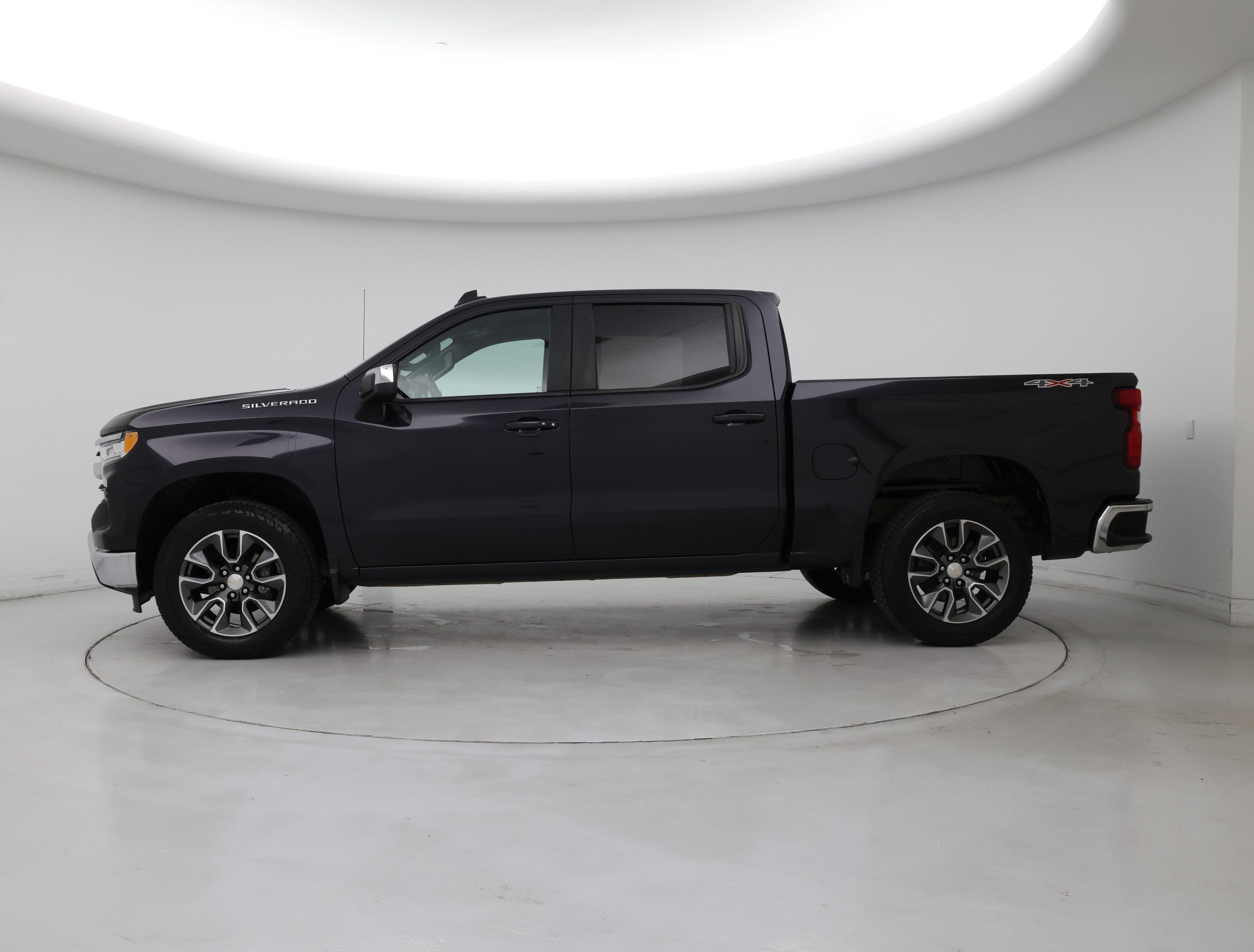 Thumbnail: 2023 Chevrolet Silverado 1500 - 3