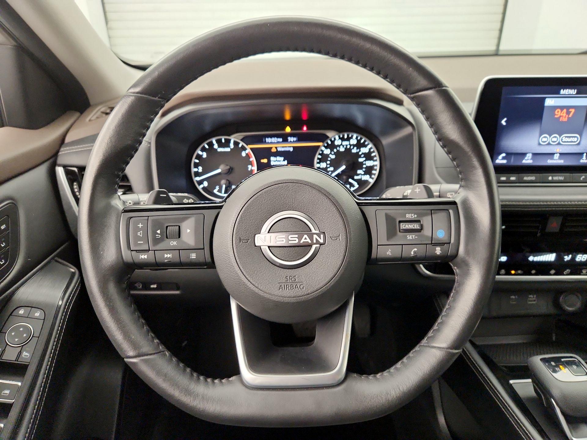 Thumbnail: 2023 Nissan Rogue - 10