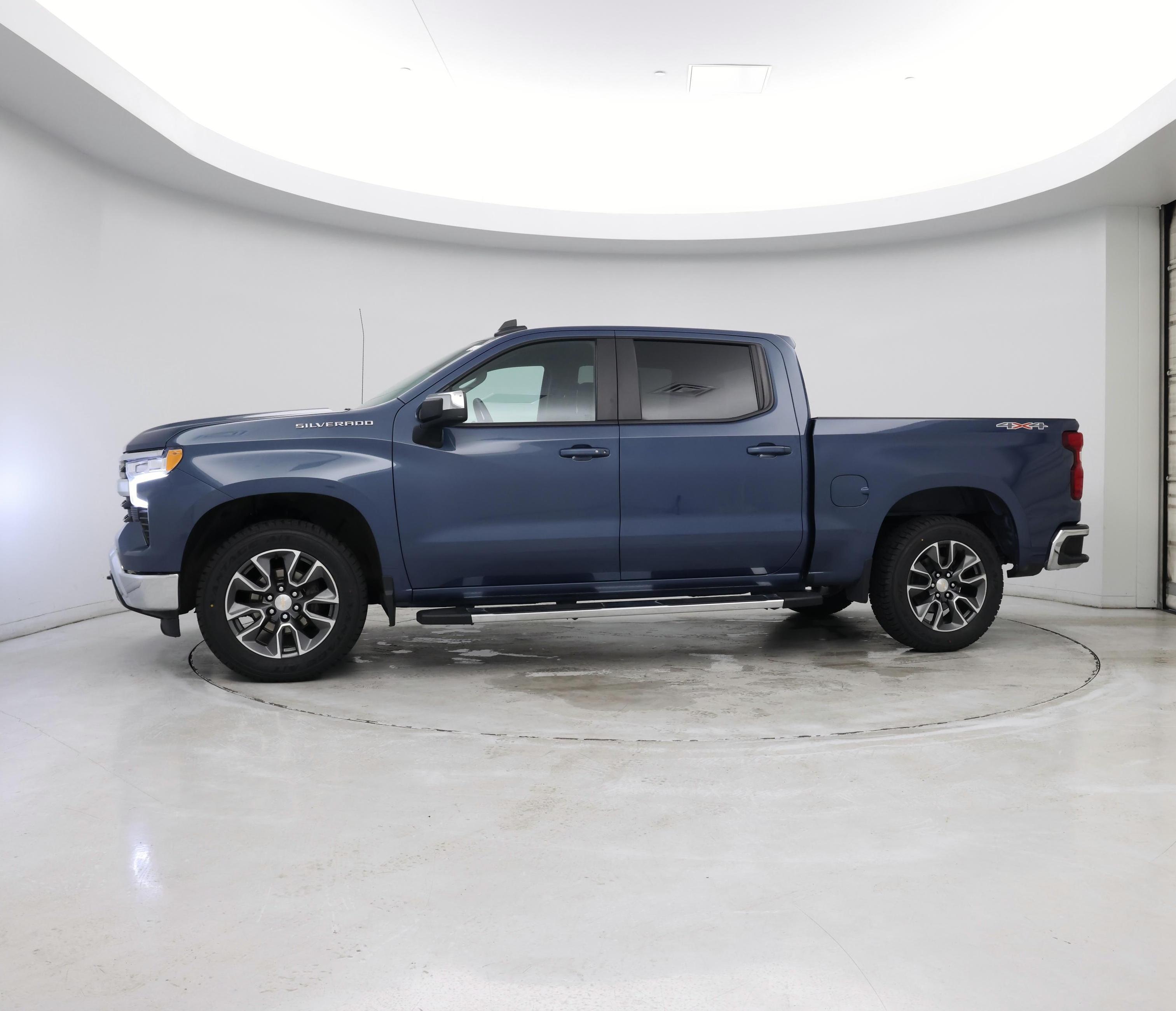 Thumbnail: 2024 Chevrolet Silverado 1500 - 2