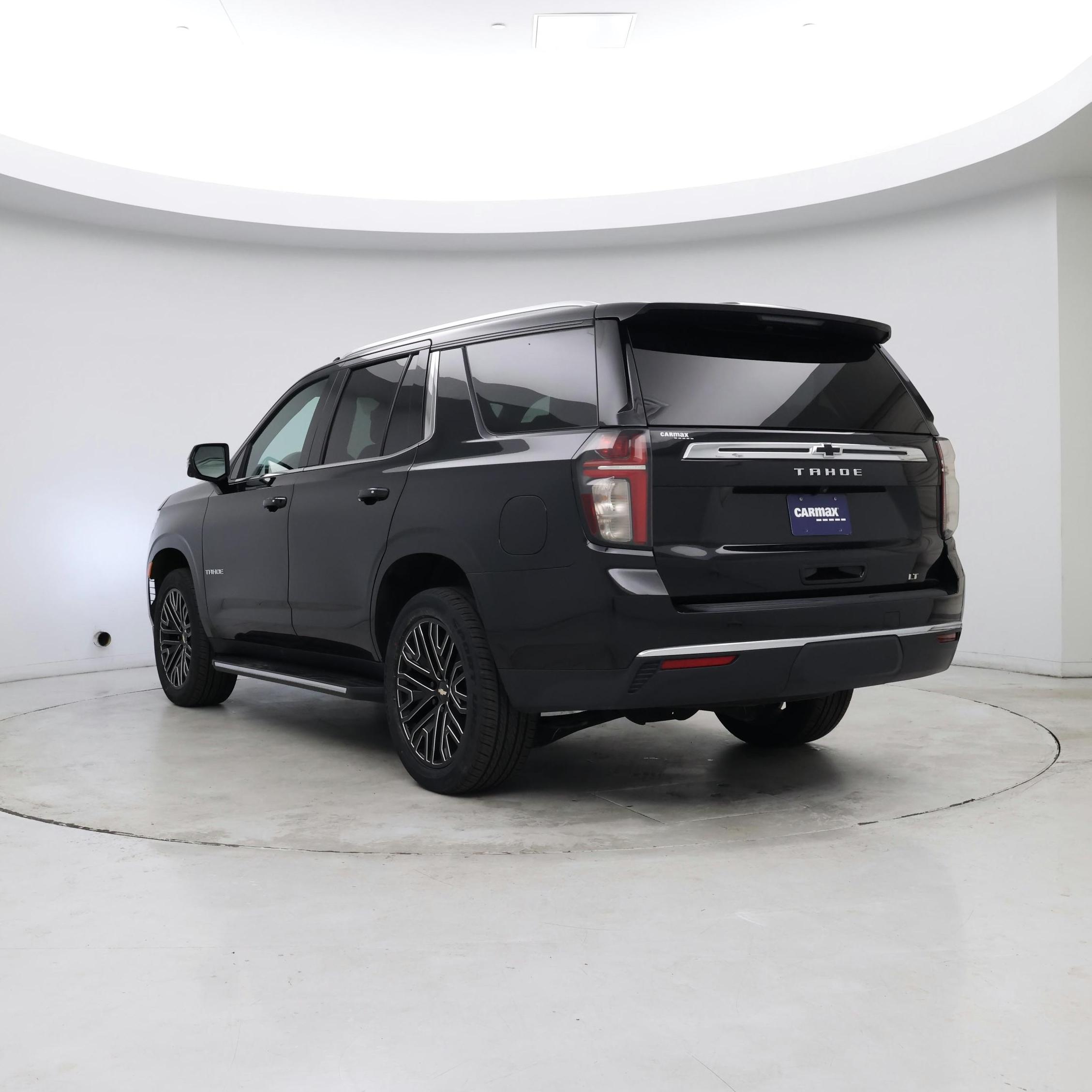 Thumbnail: 2021 Chevrolet Tahoe - 2