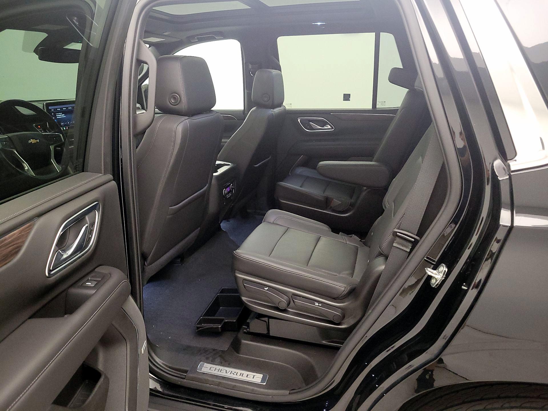 Thumbnail: 2021 Chevrolet Tahoe - 20