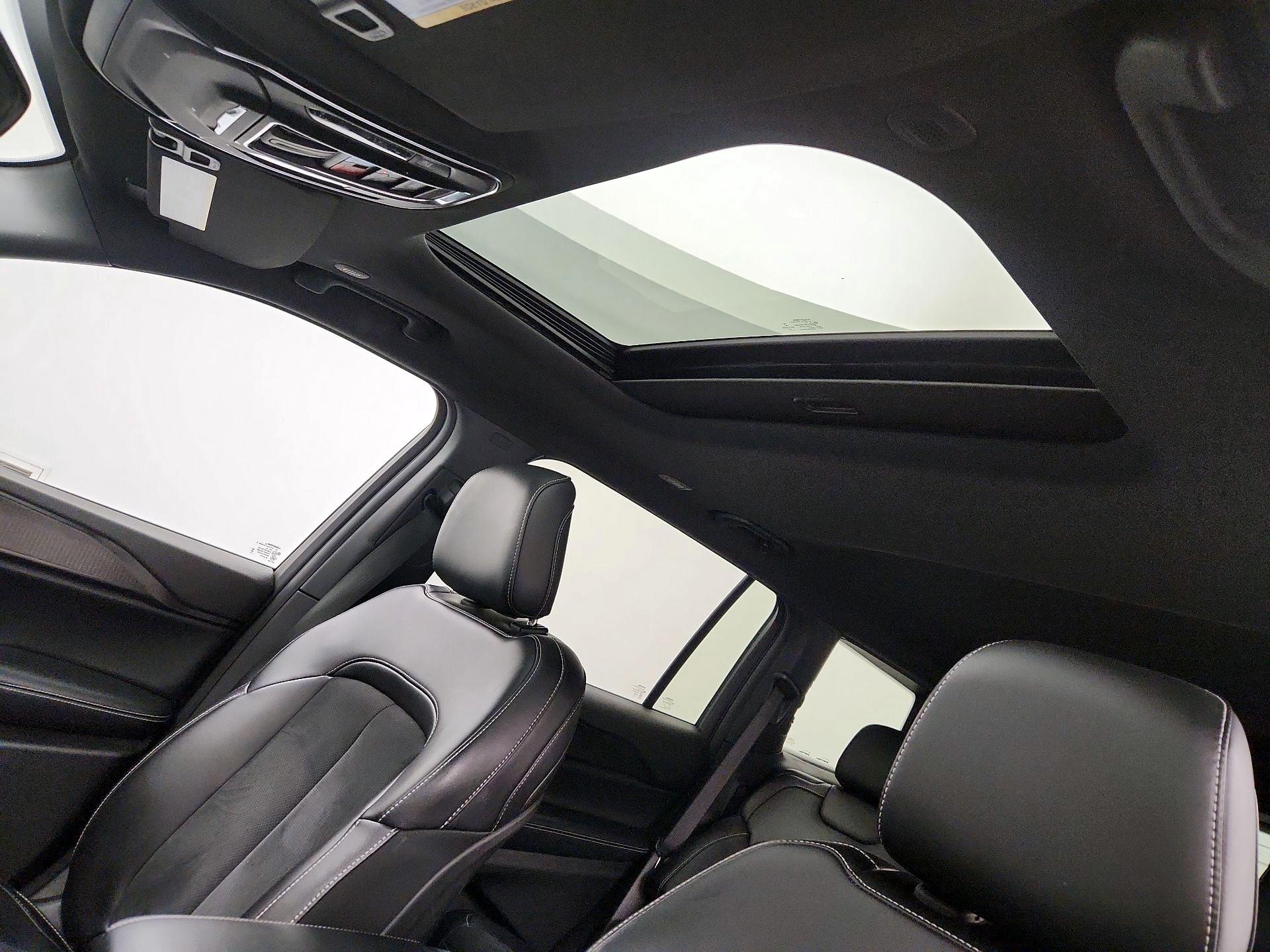 Thumbnail: 2023 Jeep Grand Cherokee L - 19