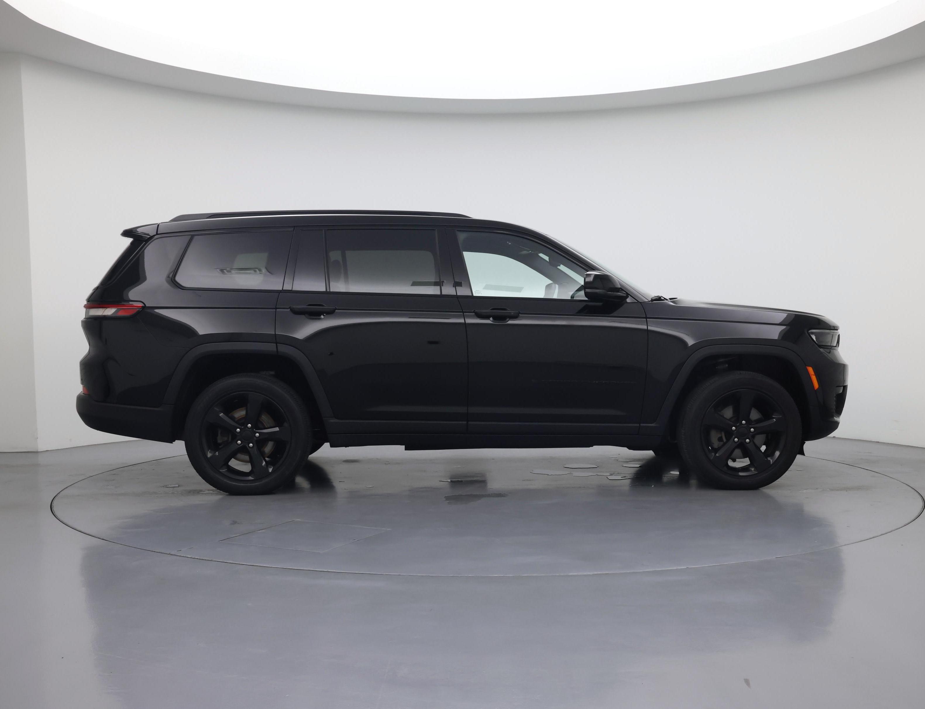 Thumbnail: 2023 Jeep Grand Cherokee L - 7