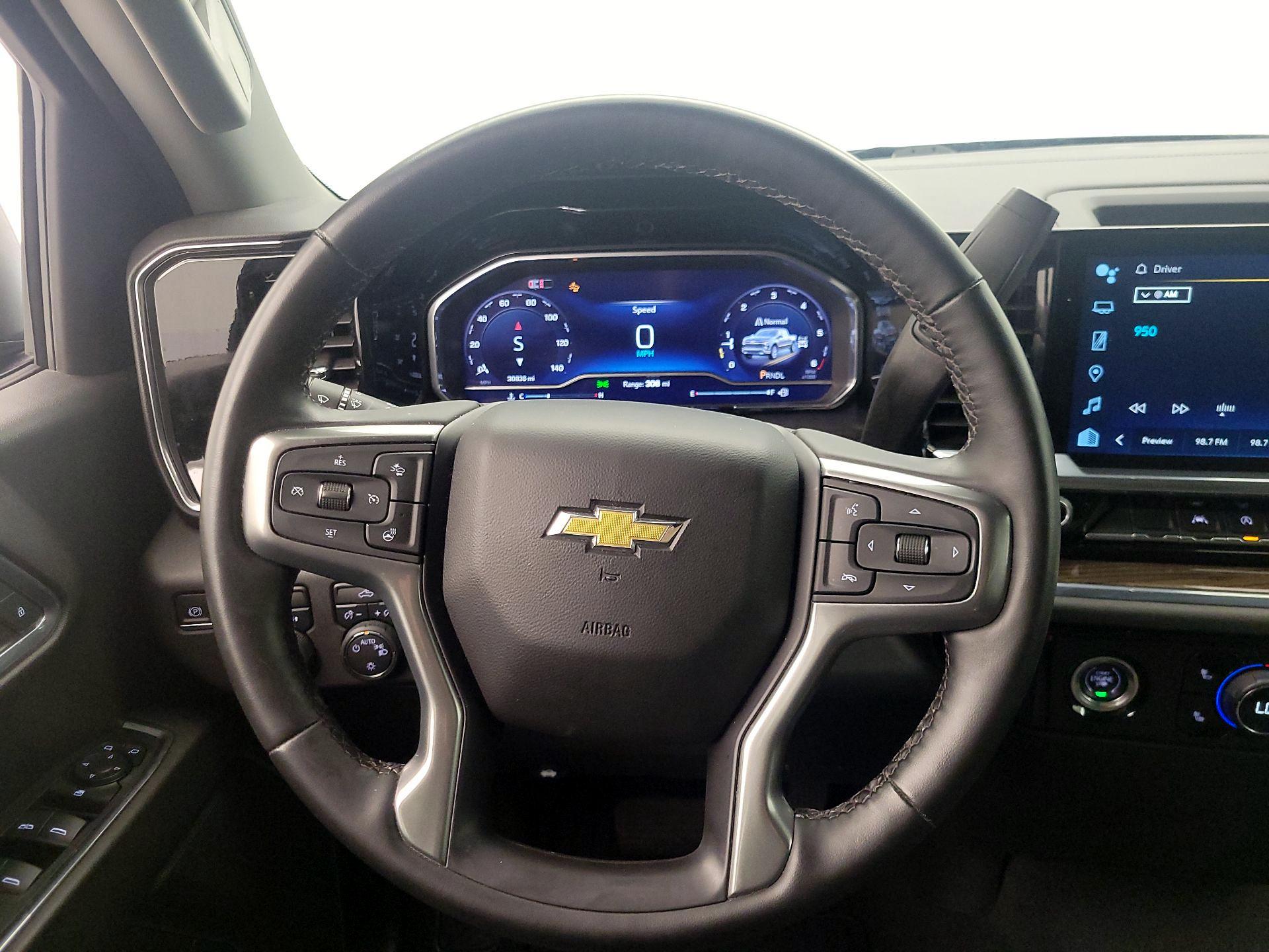 Thumbnail: 2024 Chevrolet Silverado 1500 - 10