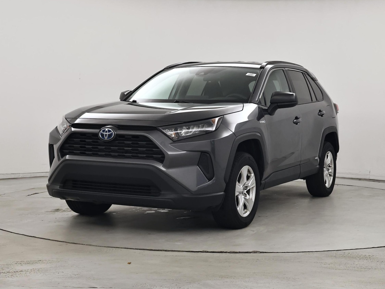 2021 Toyota RAV4 LE - Photo 5