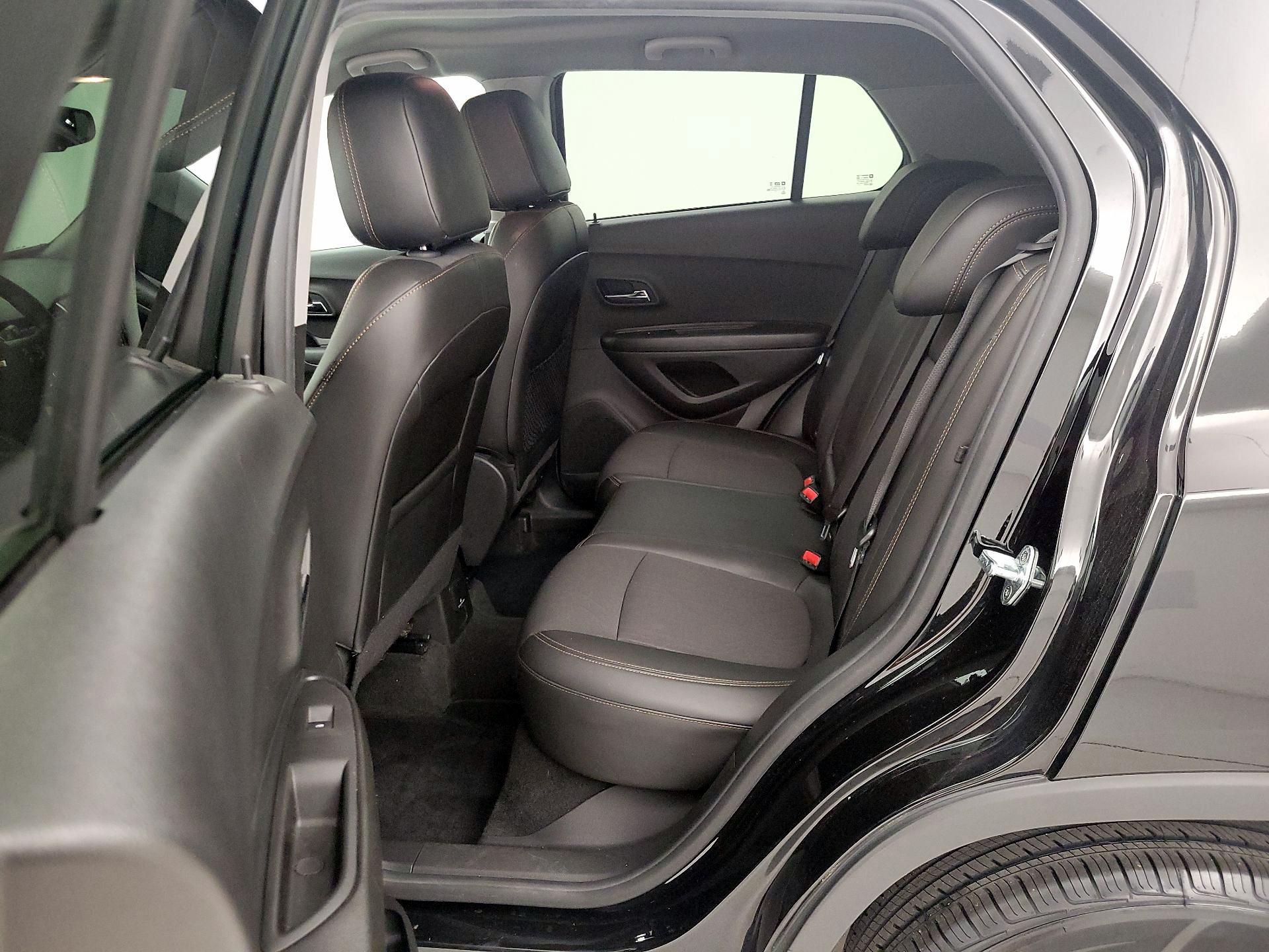 Thumbnail: 2021 Chevrolet Trax - 19
