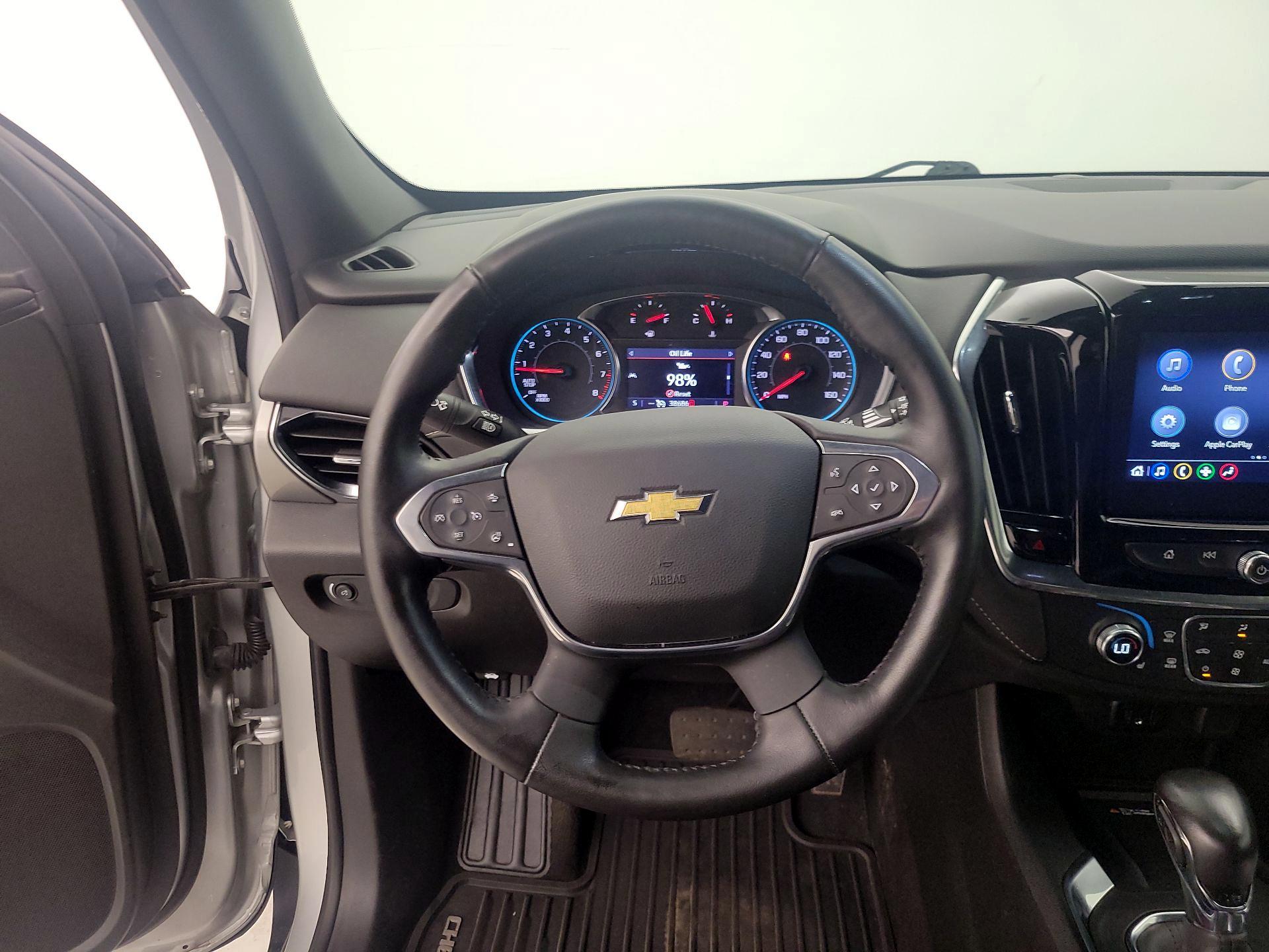 Thumbnail: 2022 Chevrolet Traverse - 10