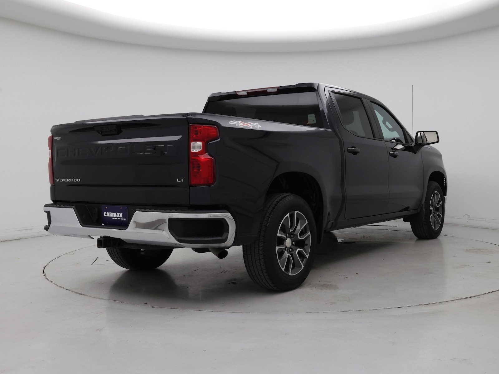 2023 Chevrolet Silverado 1500 LT - Photo 9
