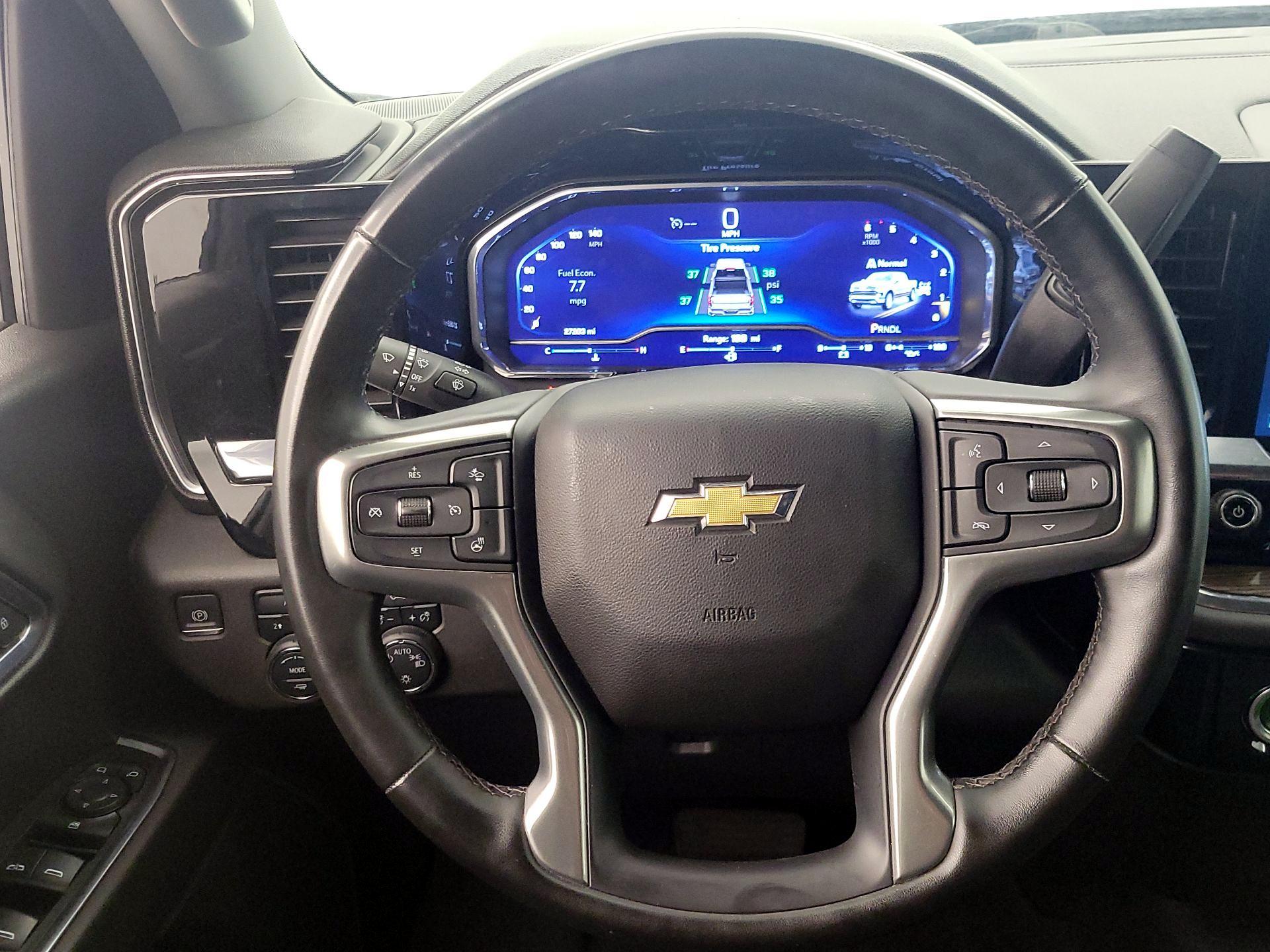 Thumbnail: 2023 Chevrolet Silverado 1500 - 10