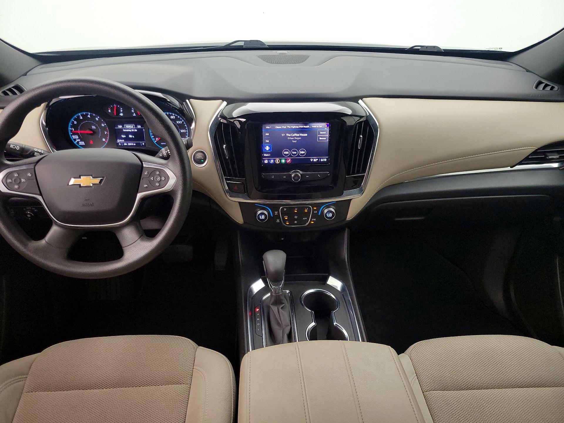 Thumbnail: 2023 Chevrolet Traverse - 9
