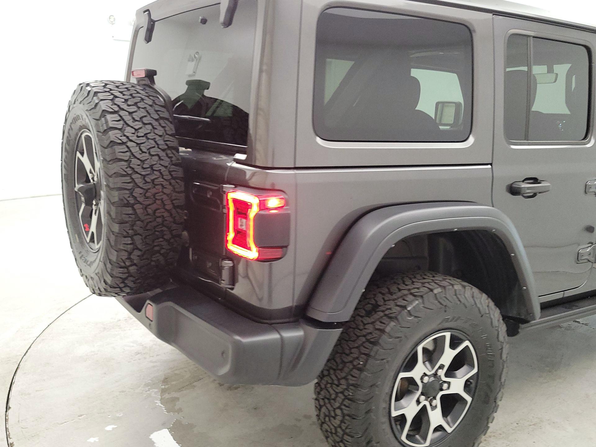 Thumbnail: 2022 Jeep Wrangler - 5