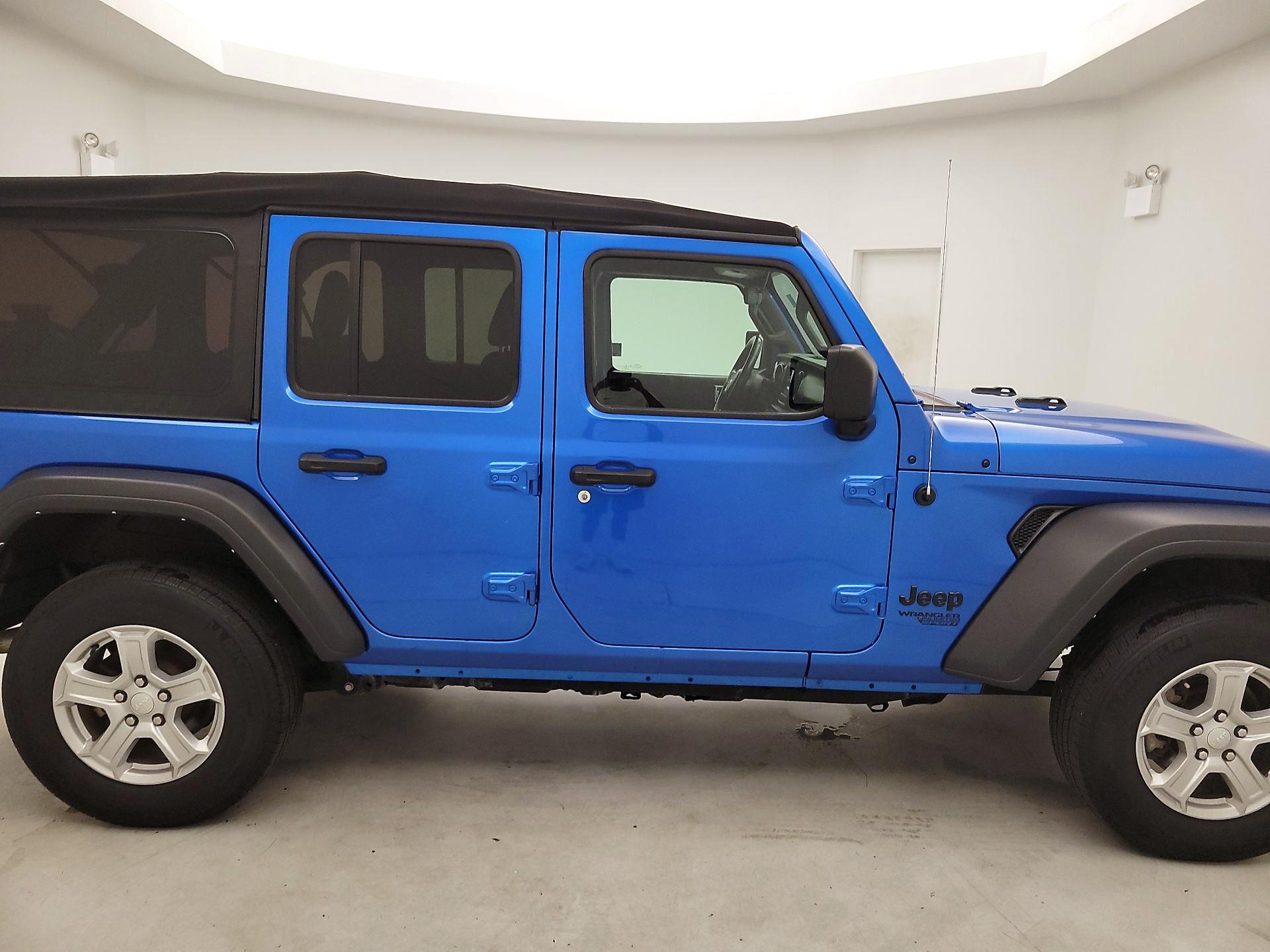 Thumbnail: 2021 Jeep Wrangler - 4