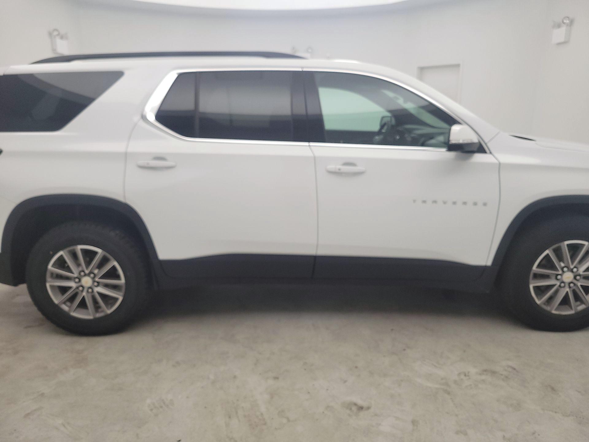 Thumbnail: 2023 Chevrolet Traverse - 4