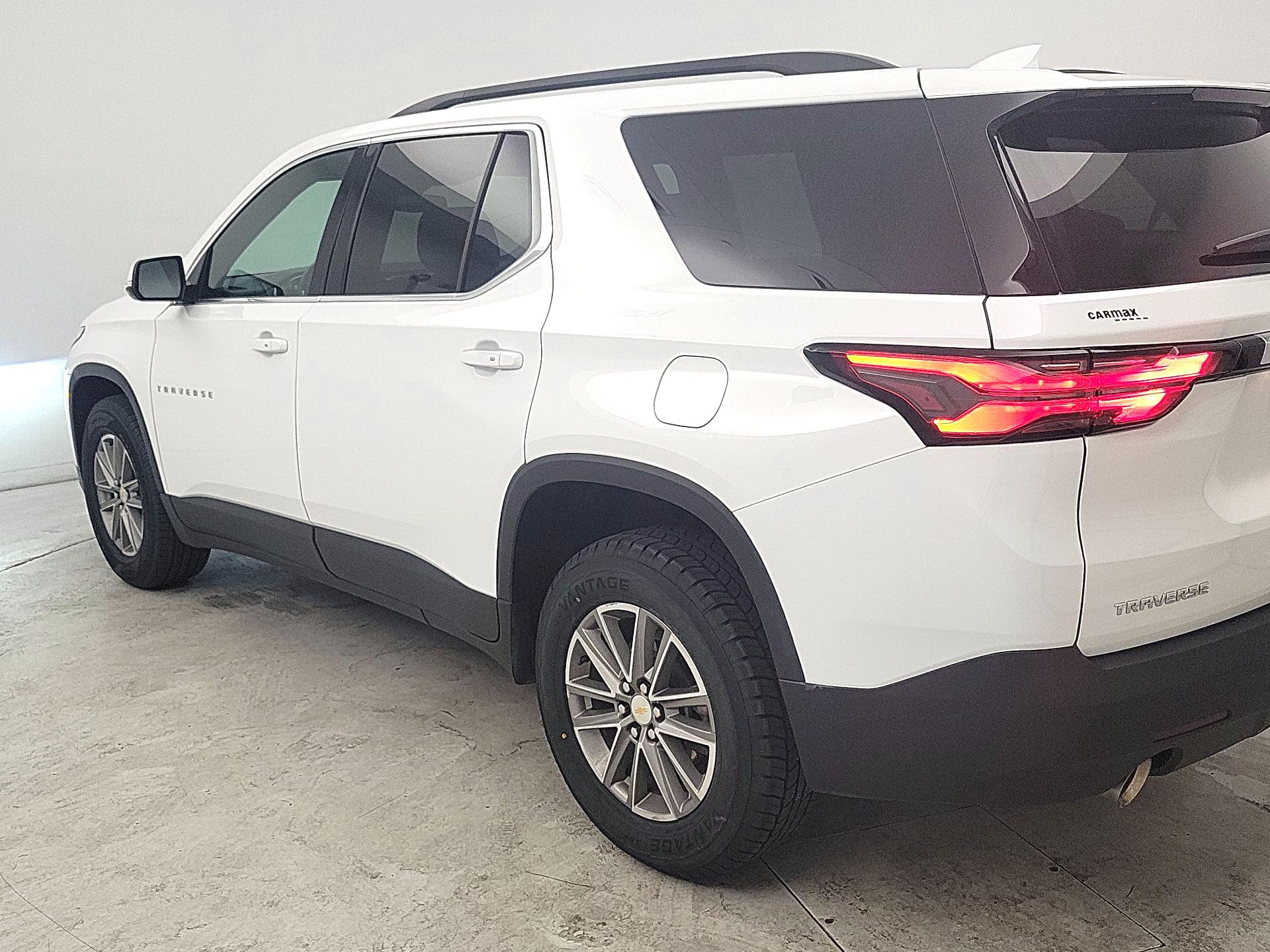 Thumbnail: 2023 Chevrolet Traverse - 7