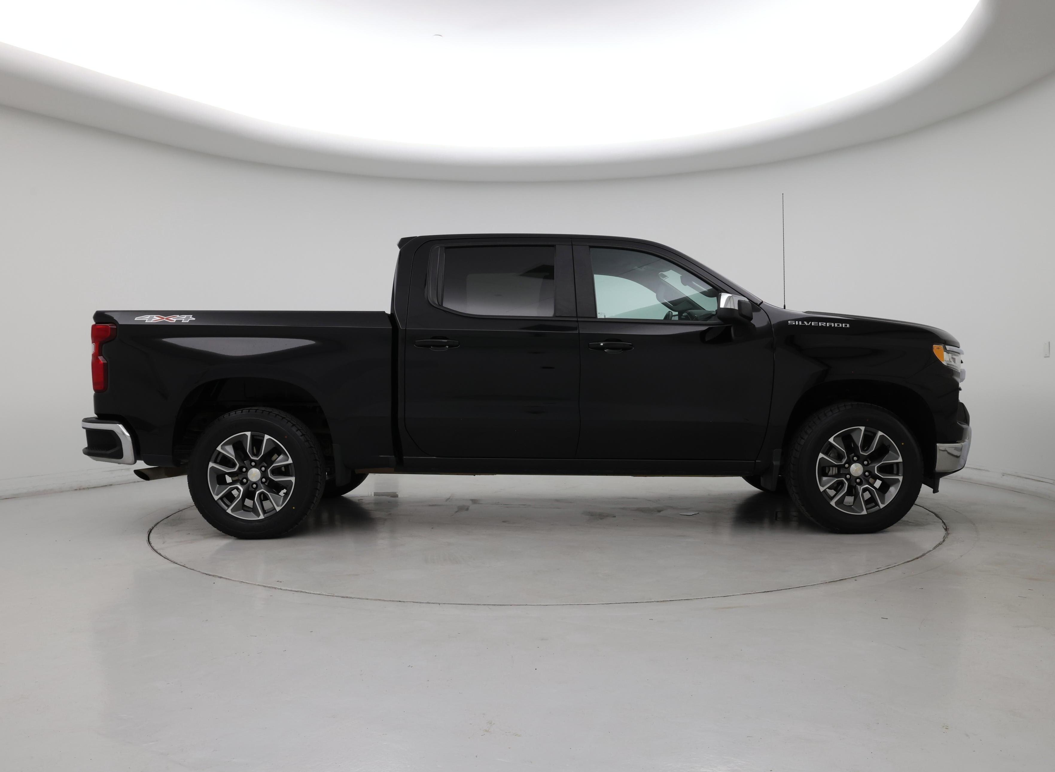 Thumbnail: 2023 Chevrolet Silverado 1500 - 7